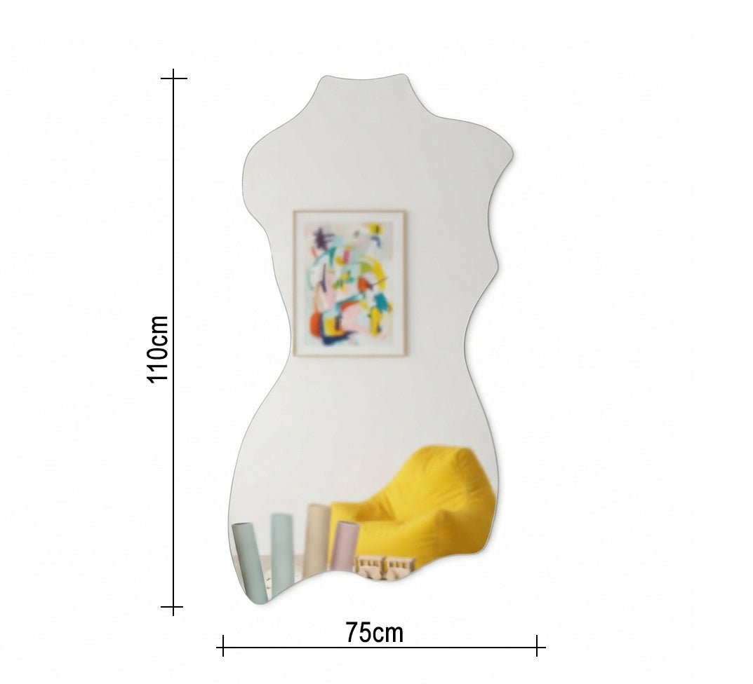 Puppet-shaped mirror - Vitrine Furniture - Mirrors