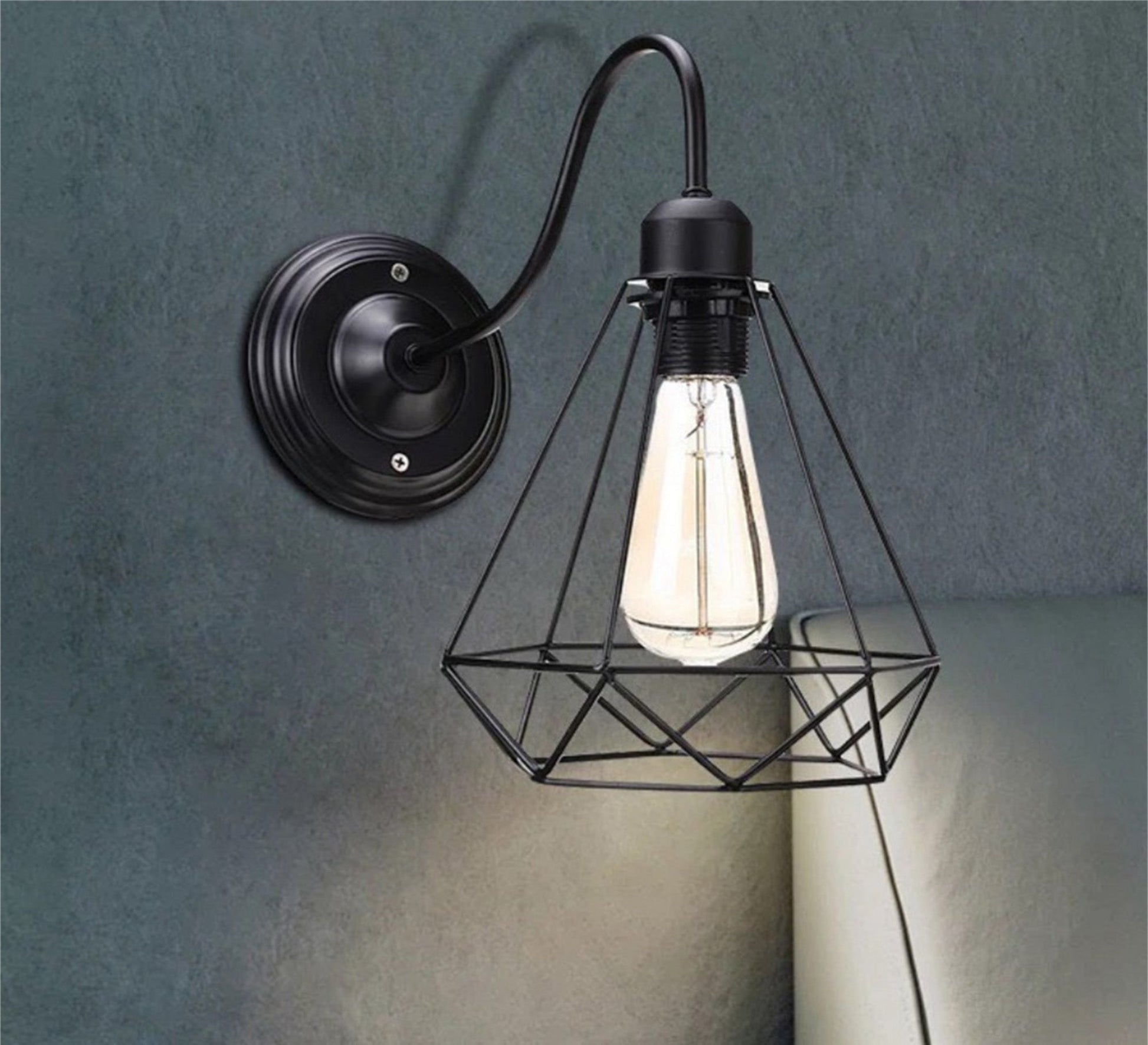 Pyramid metal wall lamp - Vitrine Furniture - Lighting