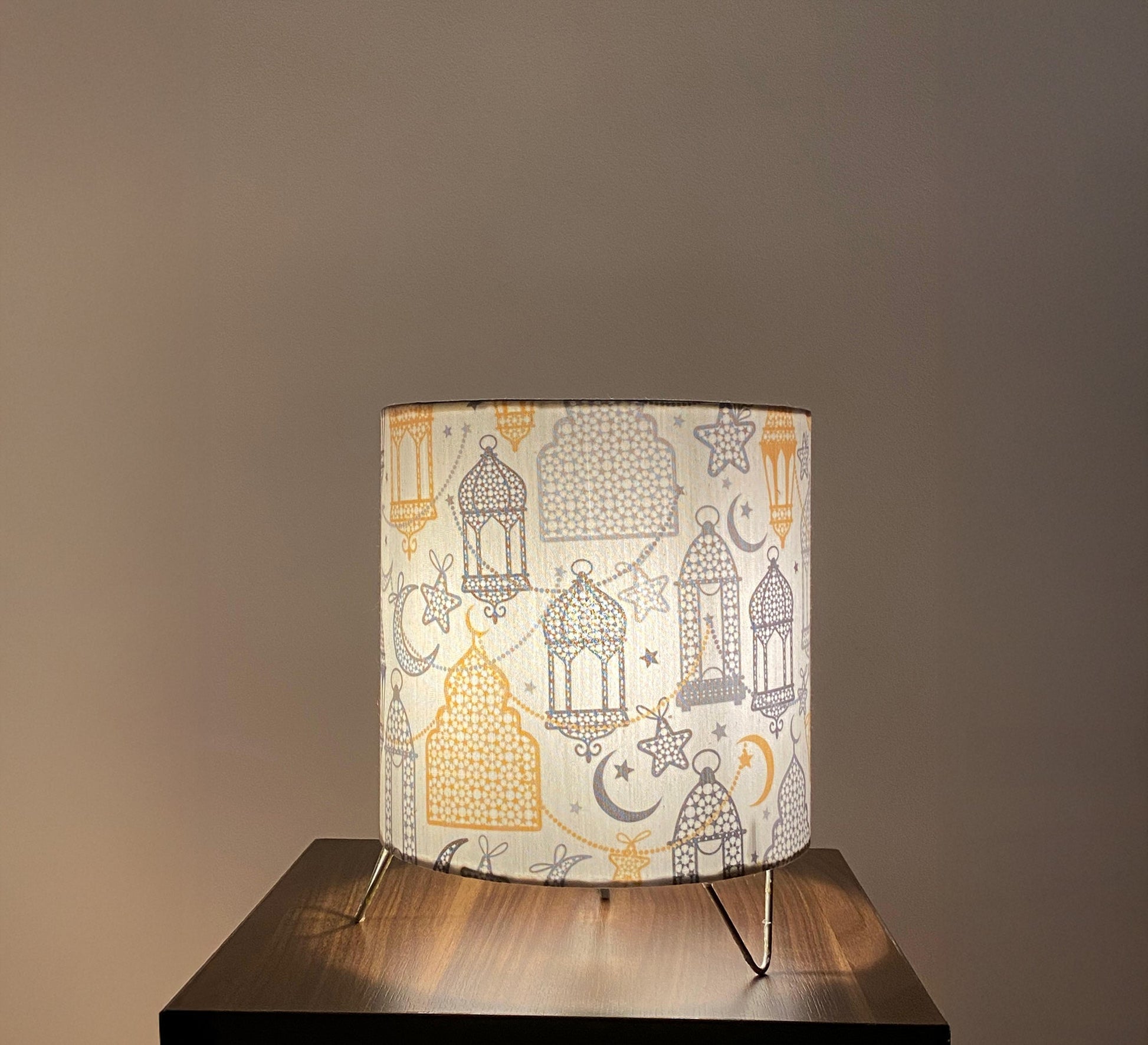 Ramadan - themed table lamp - Vitrine Furniture - Table lamps
