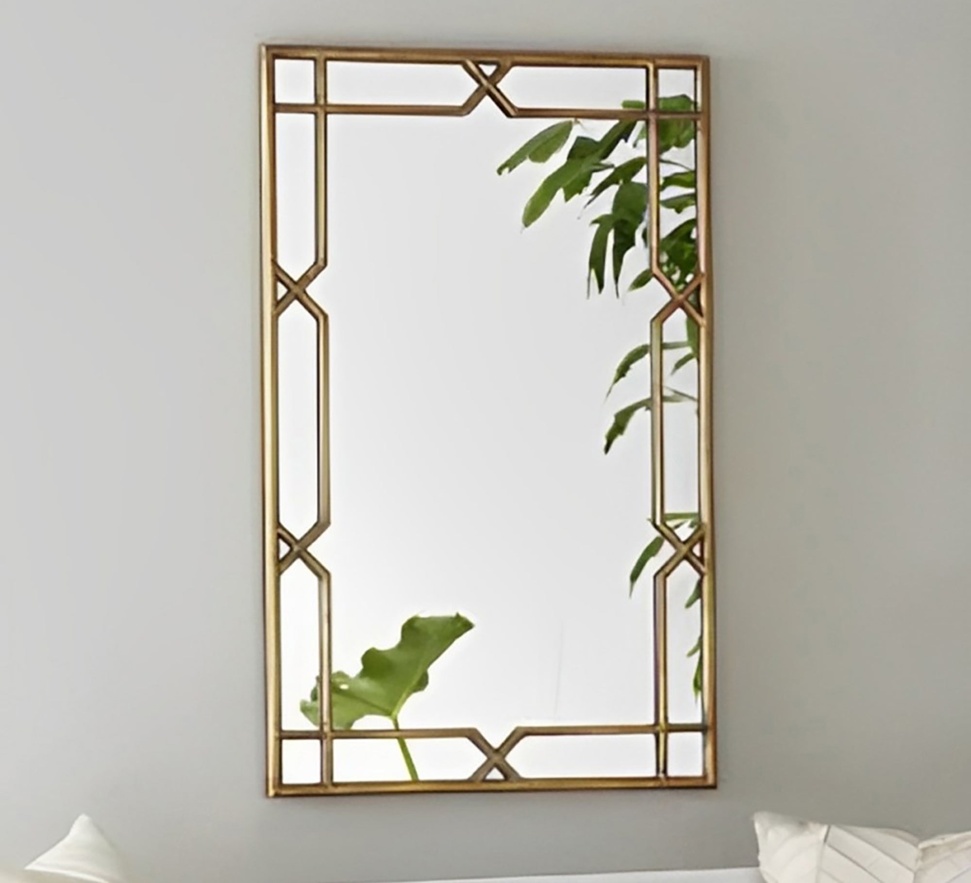 Rectangular mirror framed with Islamic decorations - Vitrine Furniture - Décor