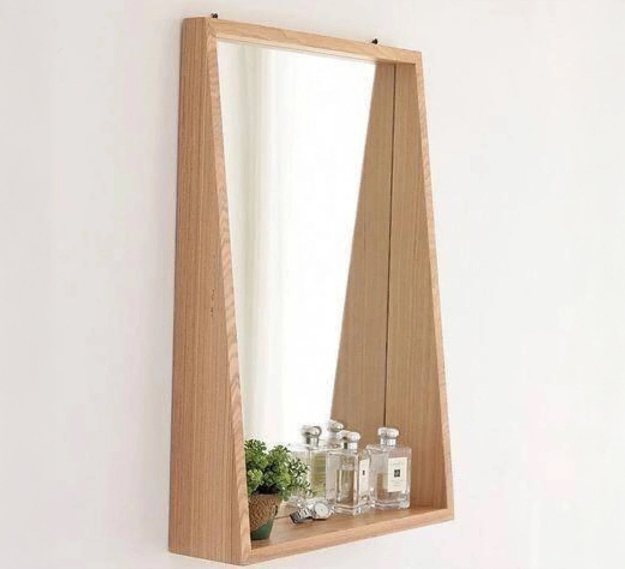 Rectangular mirror with a distinctive decorative shelf - Vitrine Furniture - Décor
