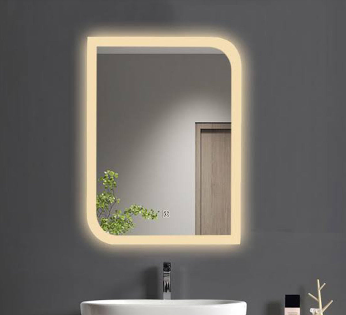 Rectangular mirror with an asymmetrical light frame - Vitrine Furniture - Mirrors