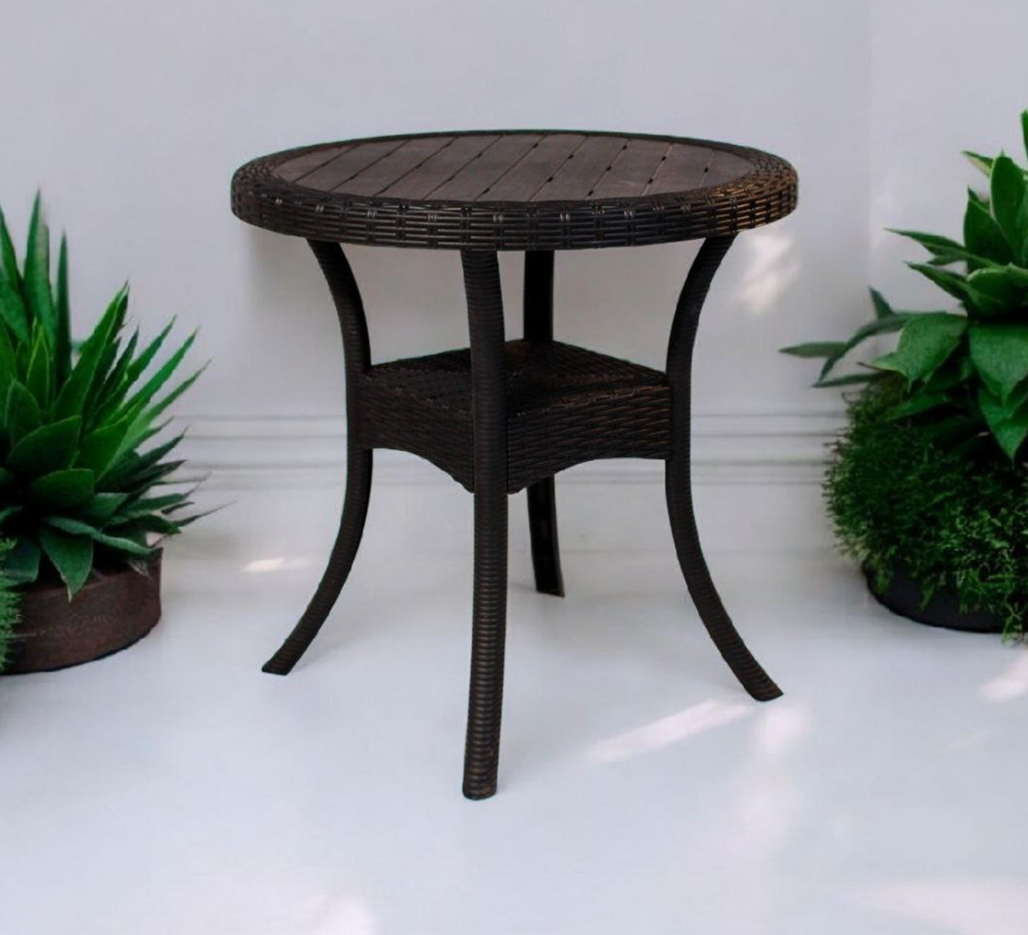 Round and comfortable brown garden furniture set. - Vitrine Furniture - Outdoor Products