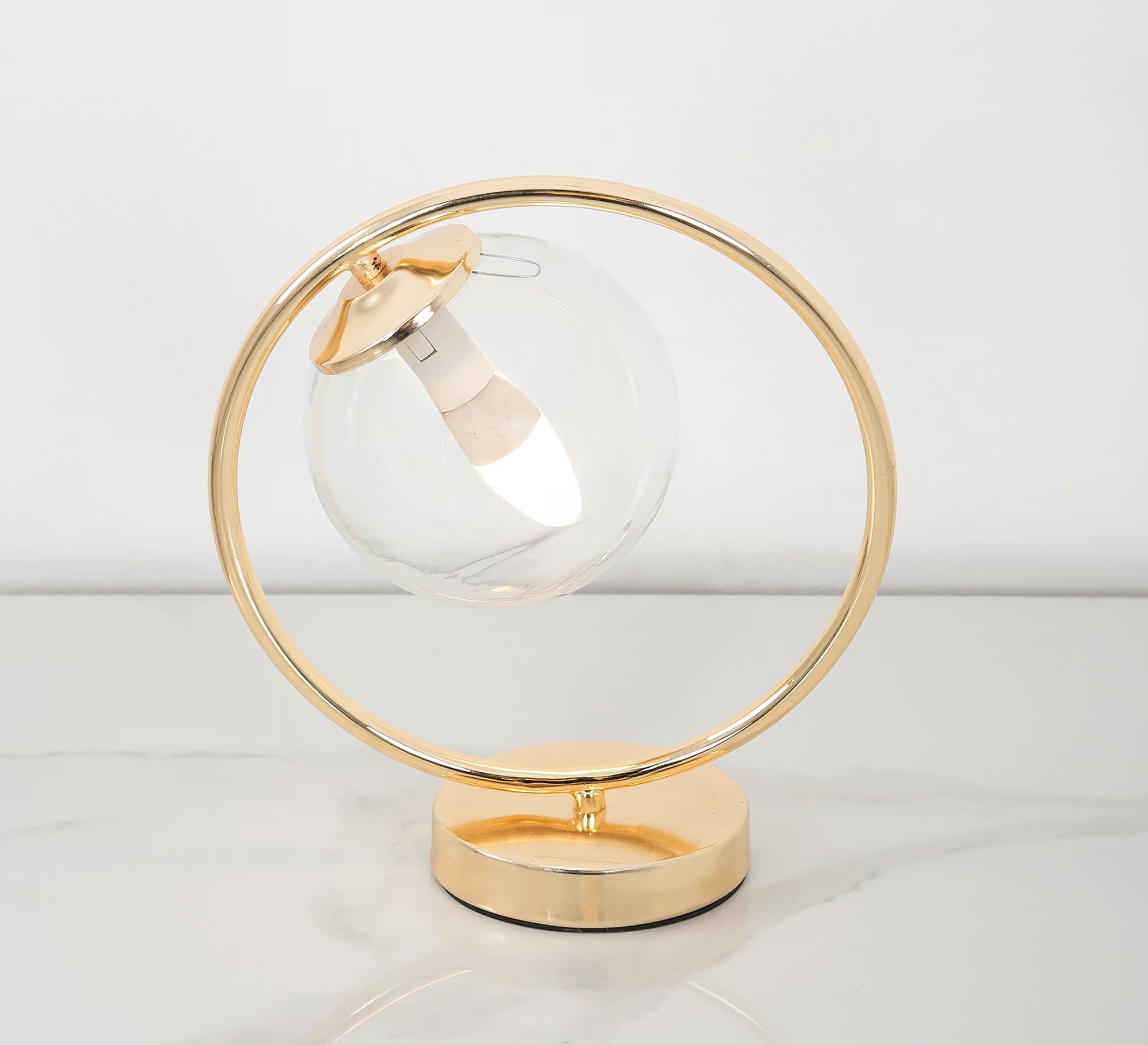 Round gold lampshade - Vitrine Furniture - Table lamps