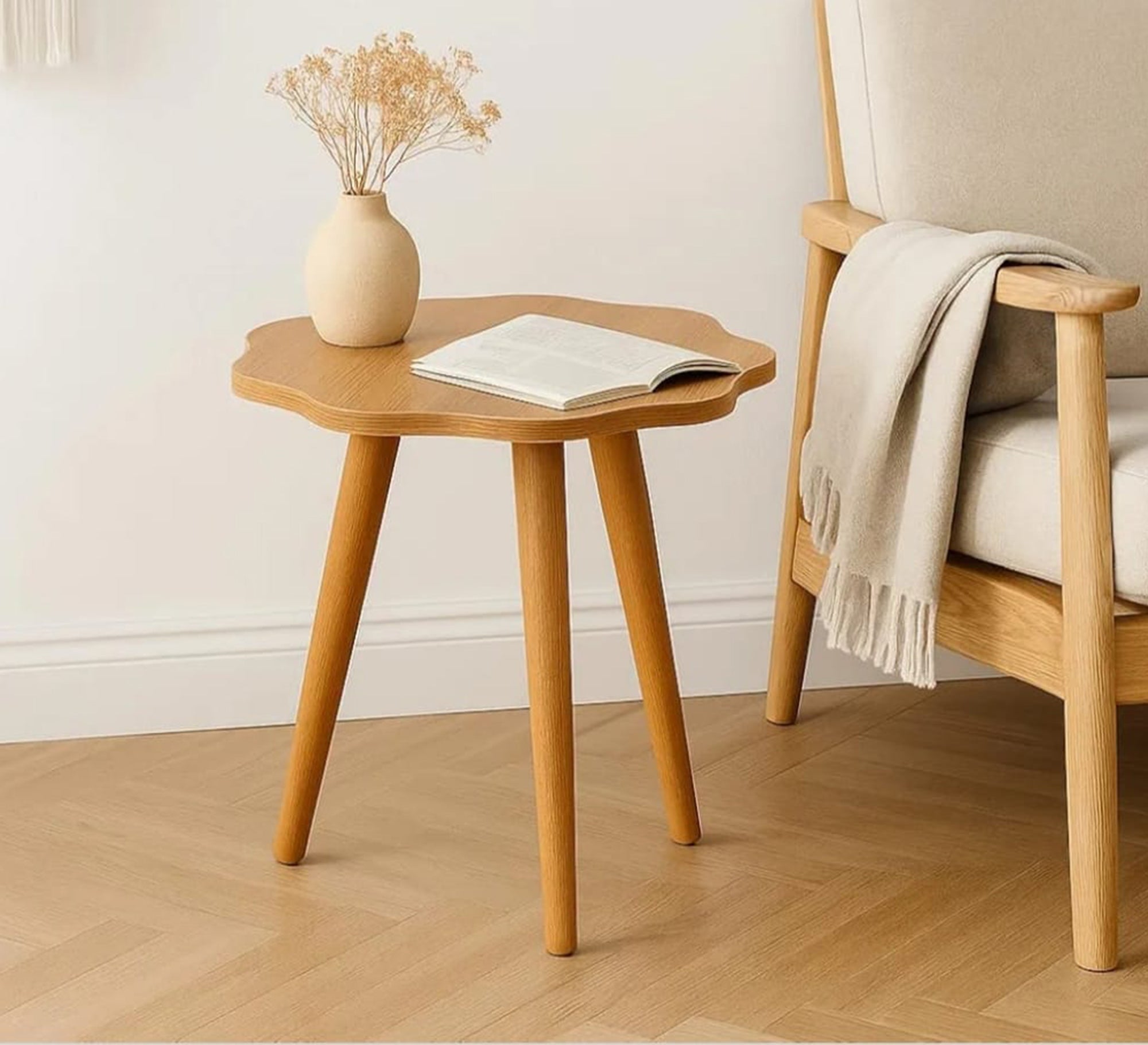 Side table with a rose-shaped top - Vitrine Furniture - Side Tables