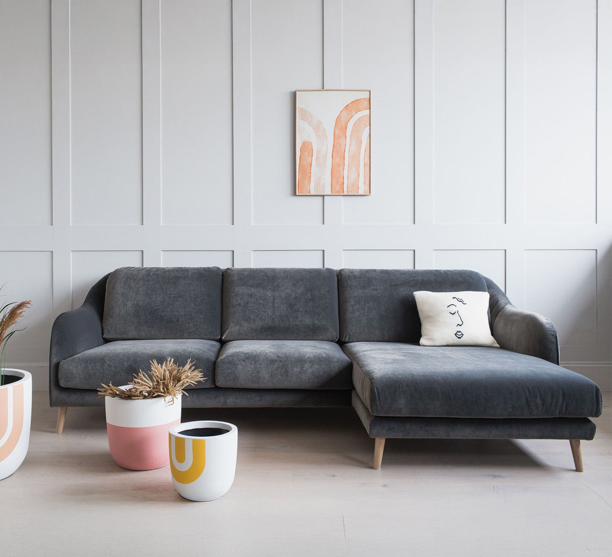 Simple modern design corner - Vitrine Furniture - Furniture