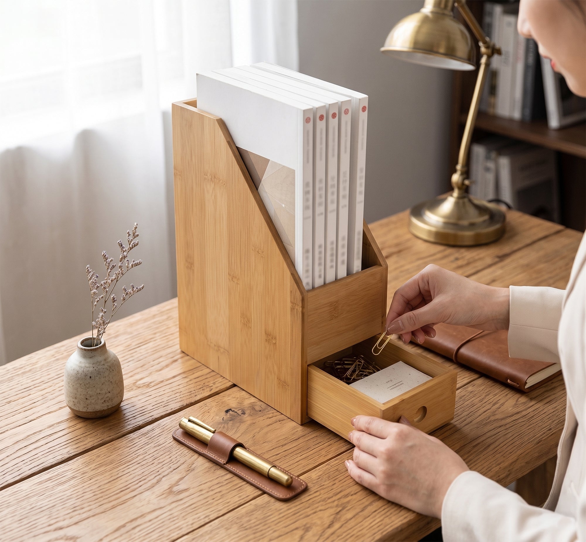 Simple wooden desk organizer - Vitrine Furniture - Desk organizer