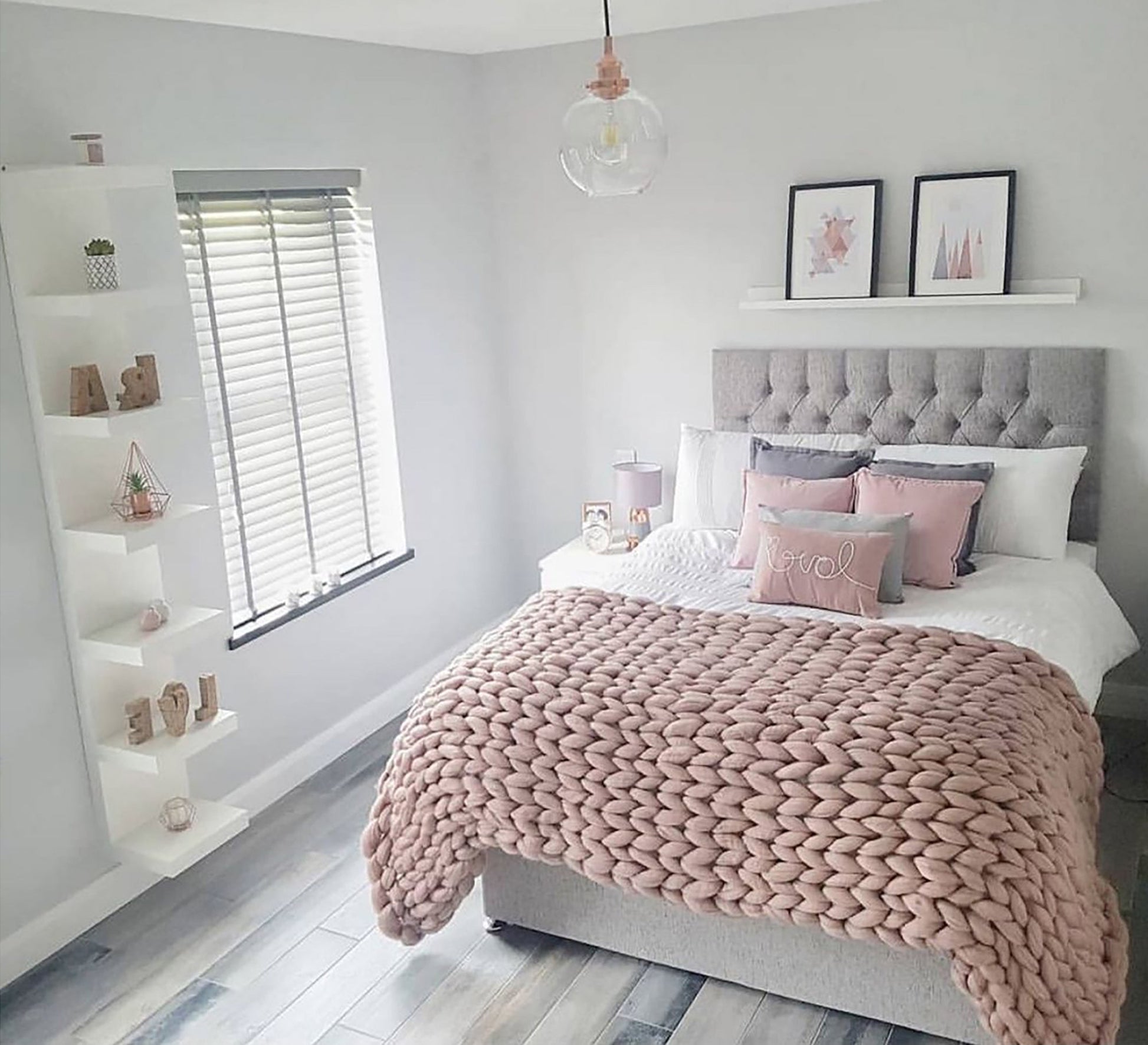 Single bed with capitone beads and backrest - Vitrine Furniture - Furniture