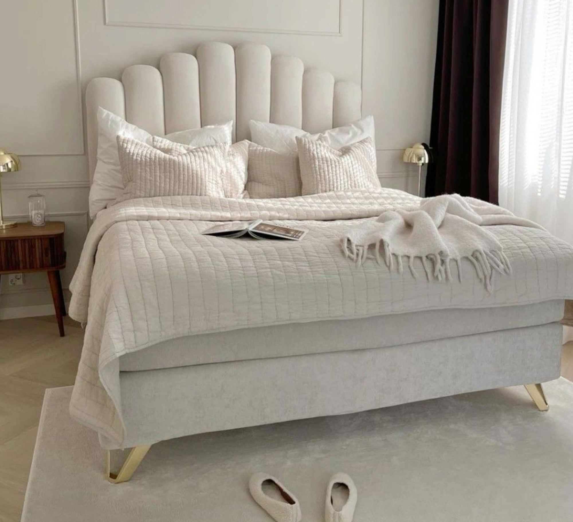 Single bed with longitudinally ribbed backrest - Vitrine Furniture - Furniture