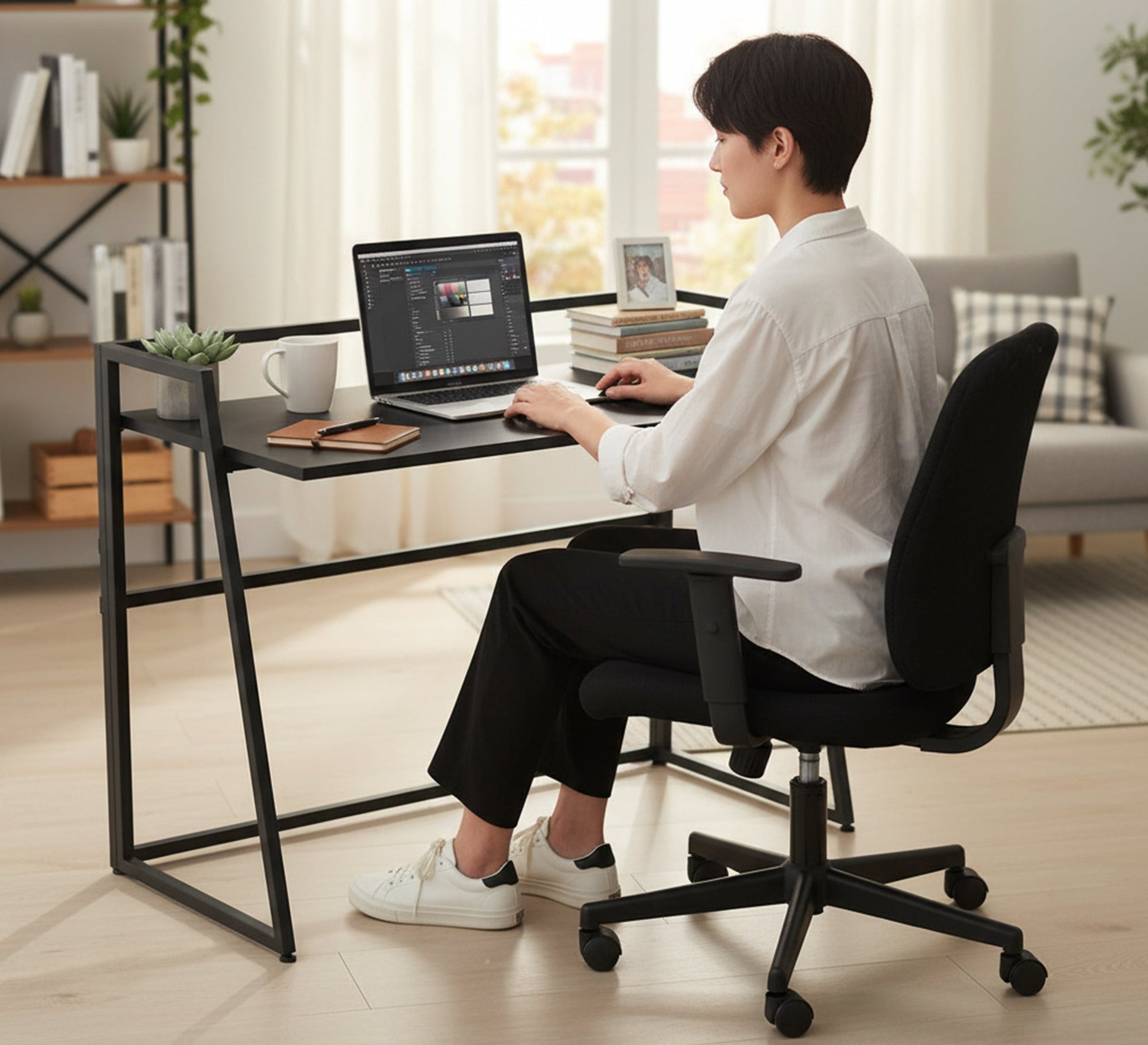 Smartly designed foldable modern desk - Vitrine Furniture - Desks