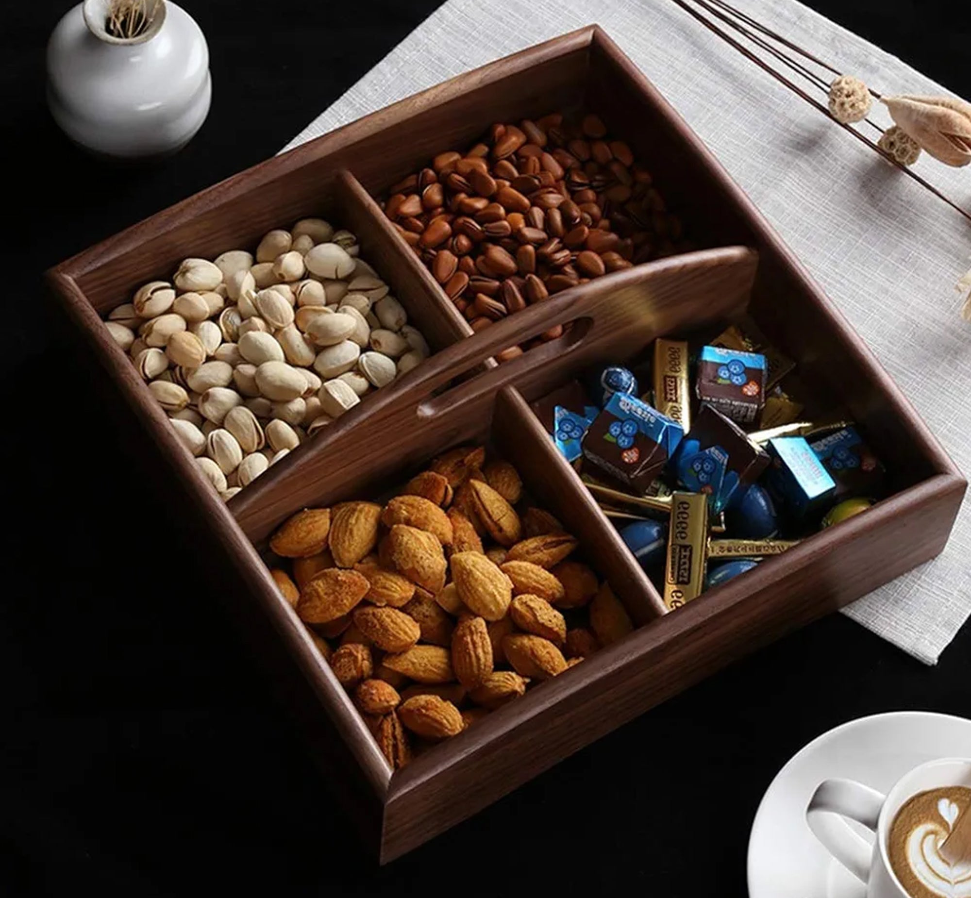 Snack tray - Vitrine Furniture - Décor