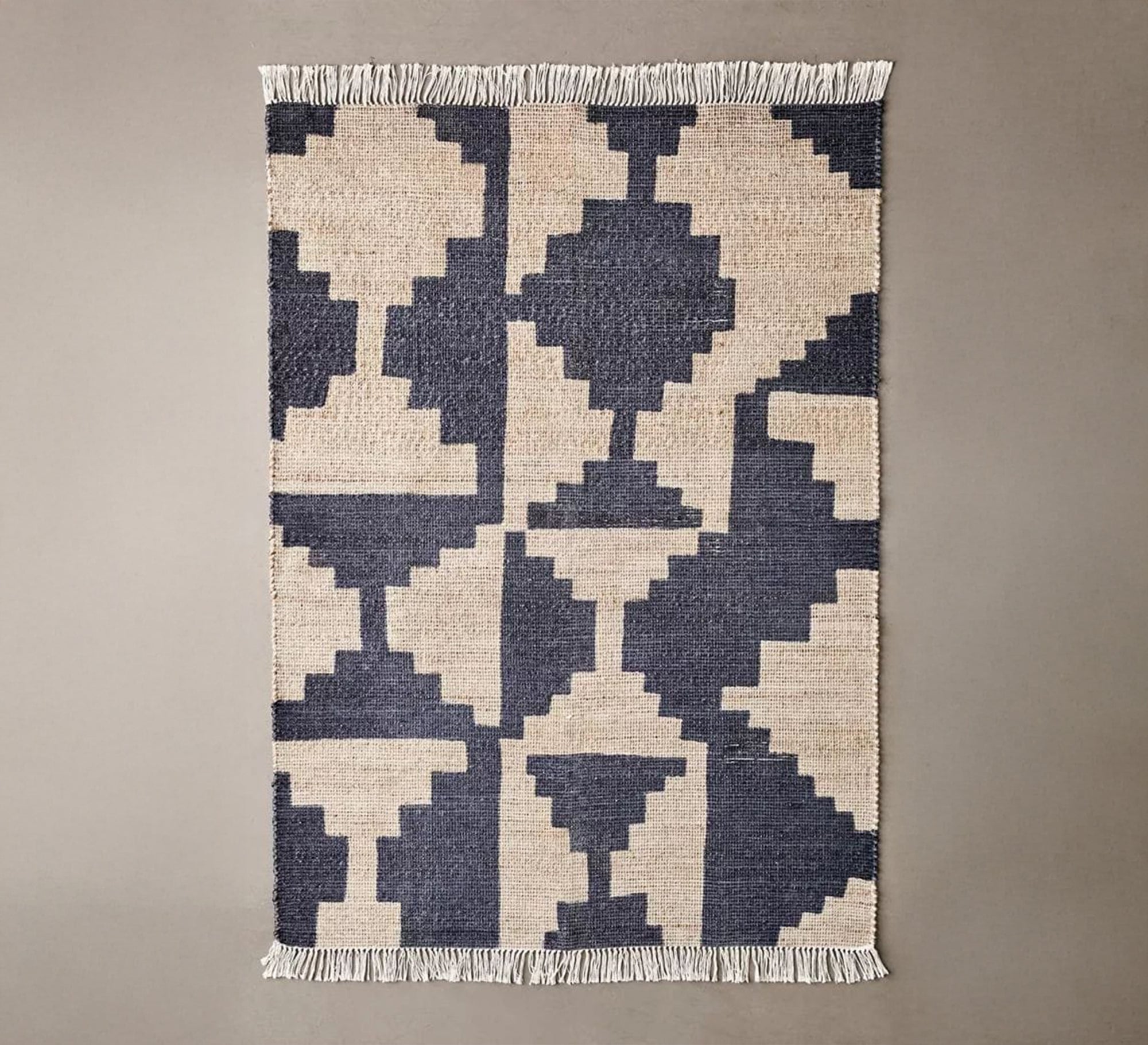 Soft rug with ivory fringed stripes - Vitrine Furniture - Accessories