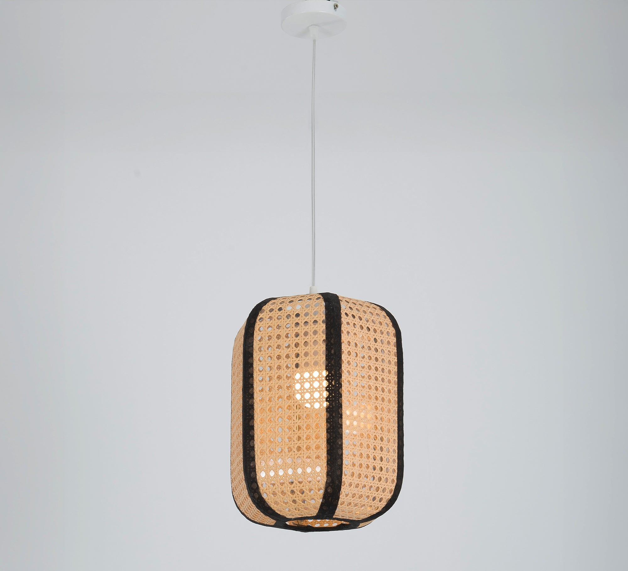 Spherical chandelier with fine perforations - Vitrine Furniture - Ceiling lights