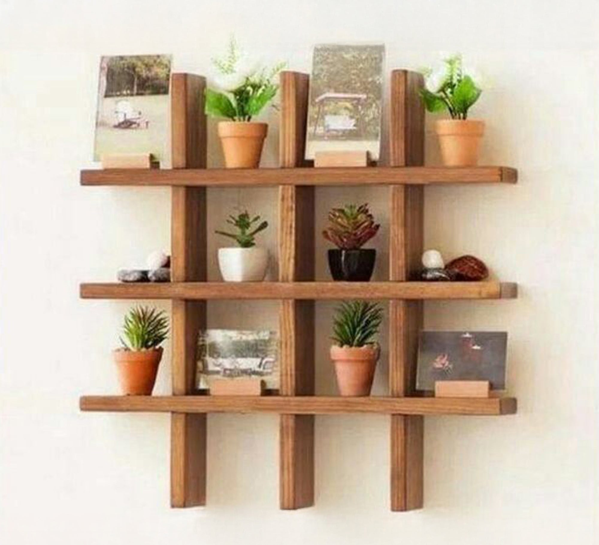 Square - shaped hanging decorative unit - Vitrine Furniture - Décor