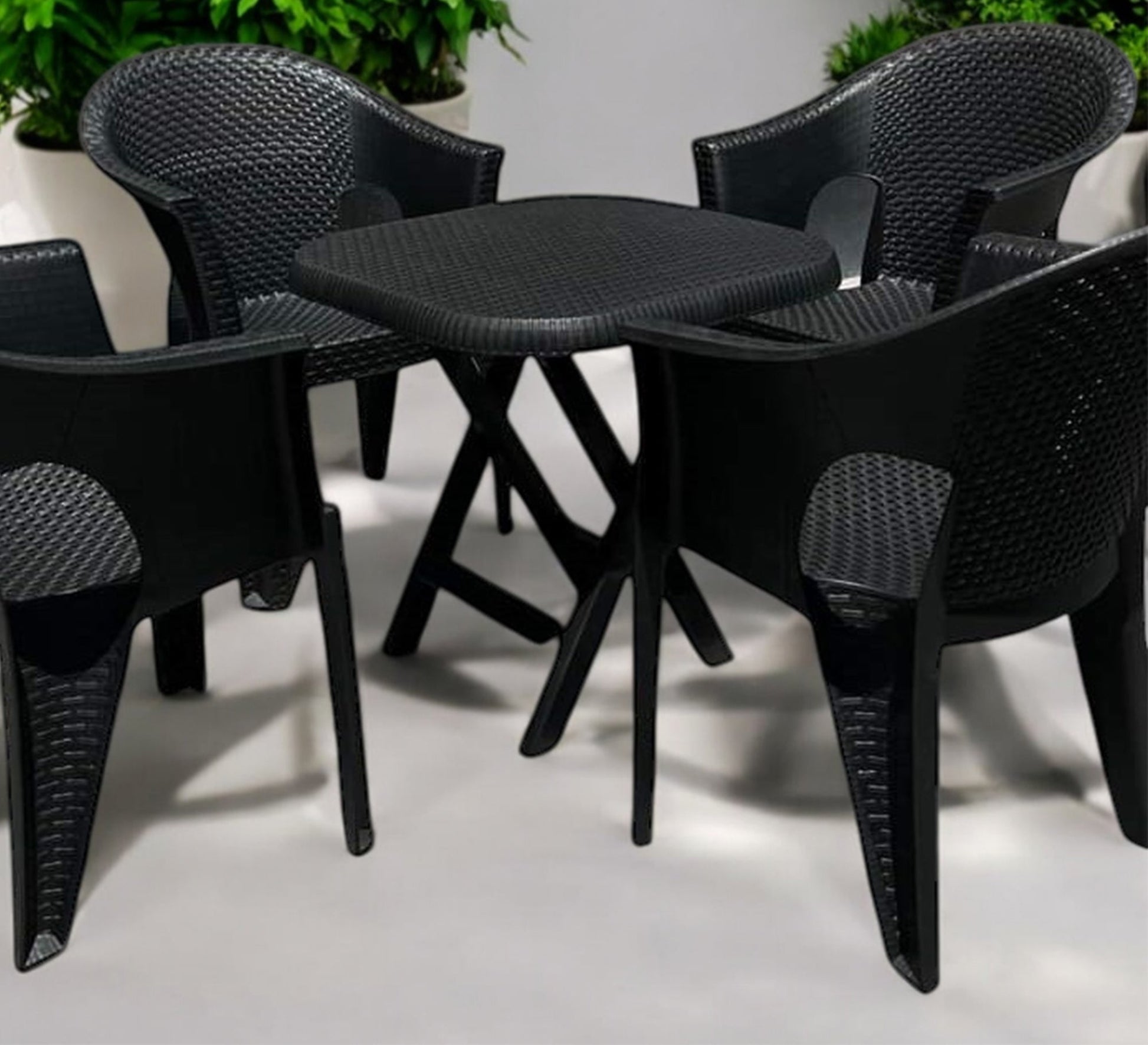 Stylish and durable black outdoor seating set - Vitrine Furniture - Outdoor Products