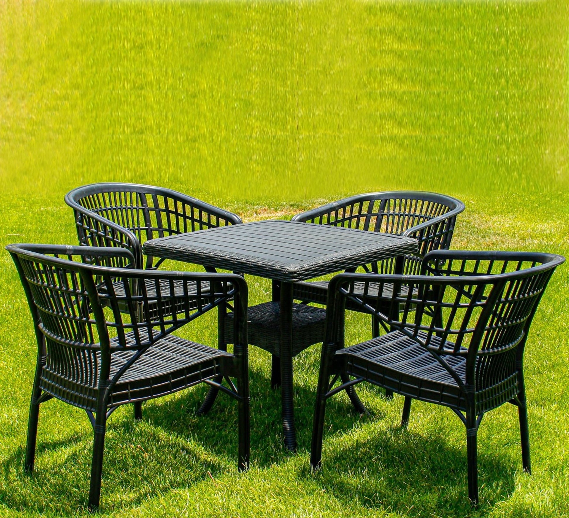 Stylish, comfortable and durable outdoor patio set. - Vitrine Furniture - Outdoor Products