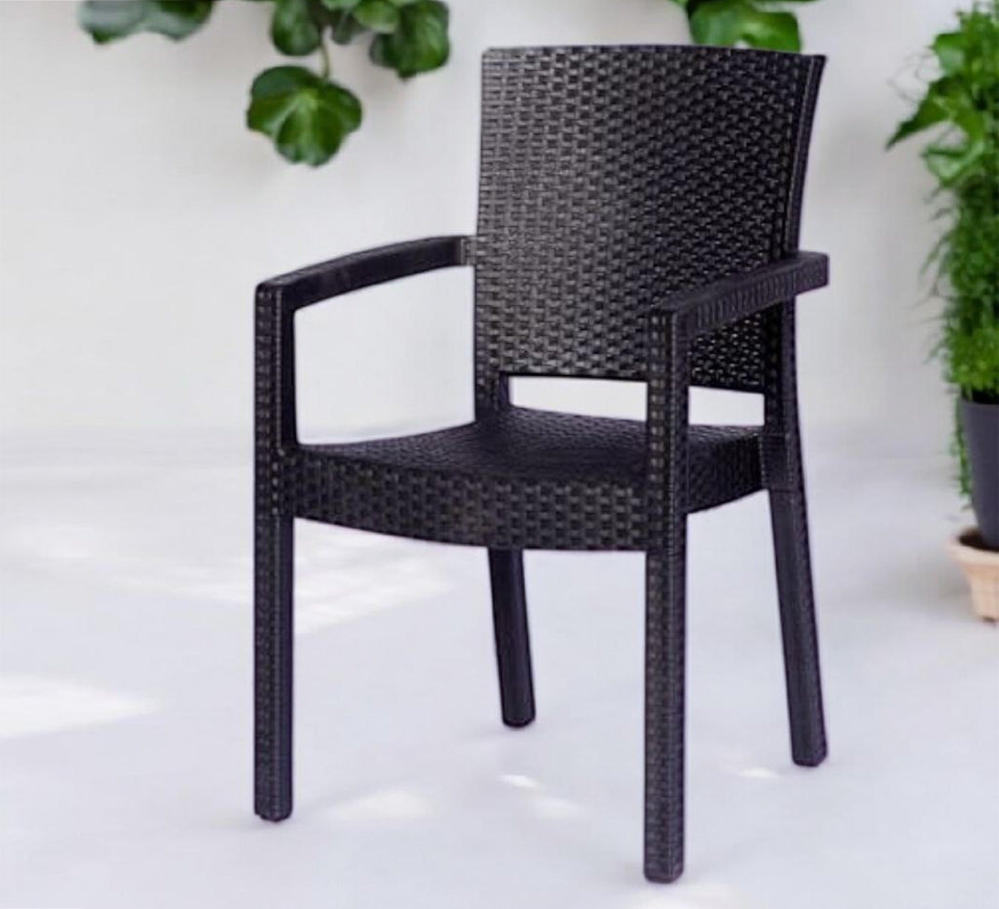 Stylish, durable, and comfortable garden set - Vitrine Furniture - Outdoor Products