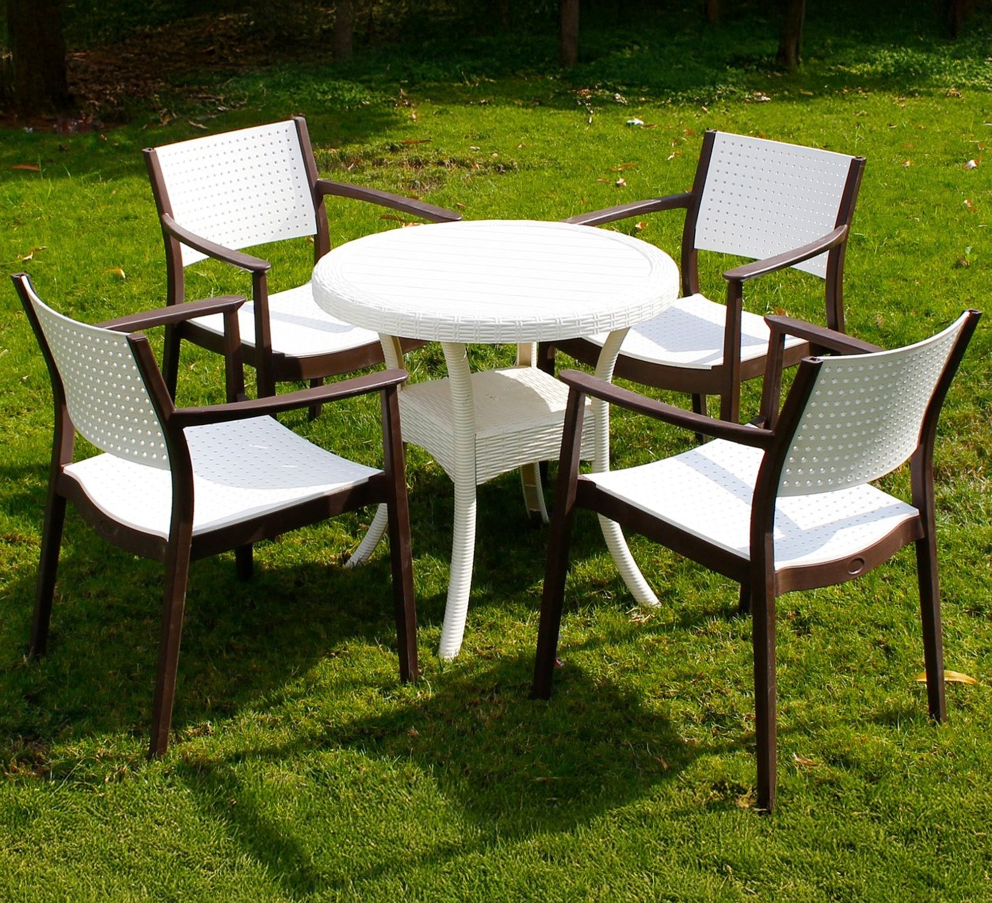 Stylish two - tone garden seating set - Vitrine Furniture - Outdoor Products