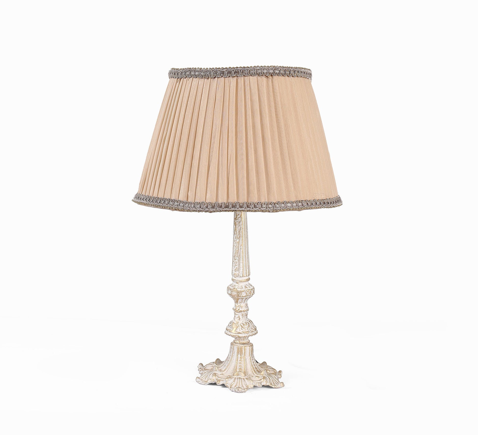 Table lamp with a antique classic touch - Vitrine Furniture - Lighting