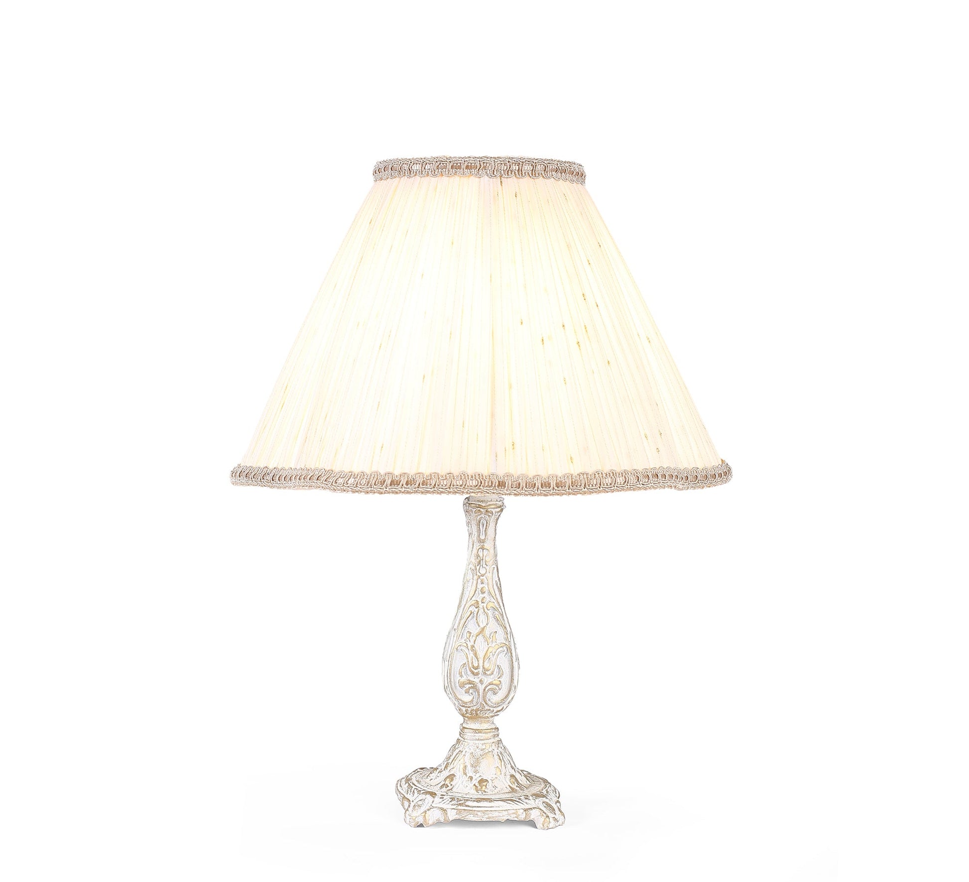 Table lamp with a classic touch - Vitrine Furniture - Lighting