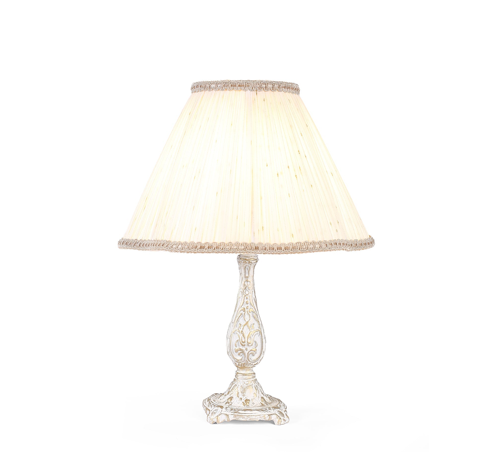 Table lamp with a classic touch - Vitrine Furniture - Lighting