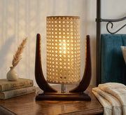 Table lamp with a unique curved design - Vitrine Furniture - Table lamps