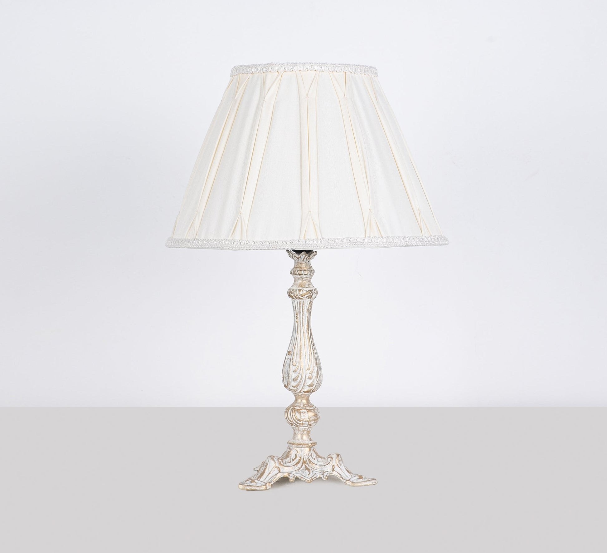 Table lamp with fabric shade - Vitrine Furniture - Lighting