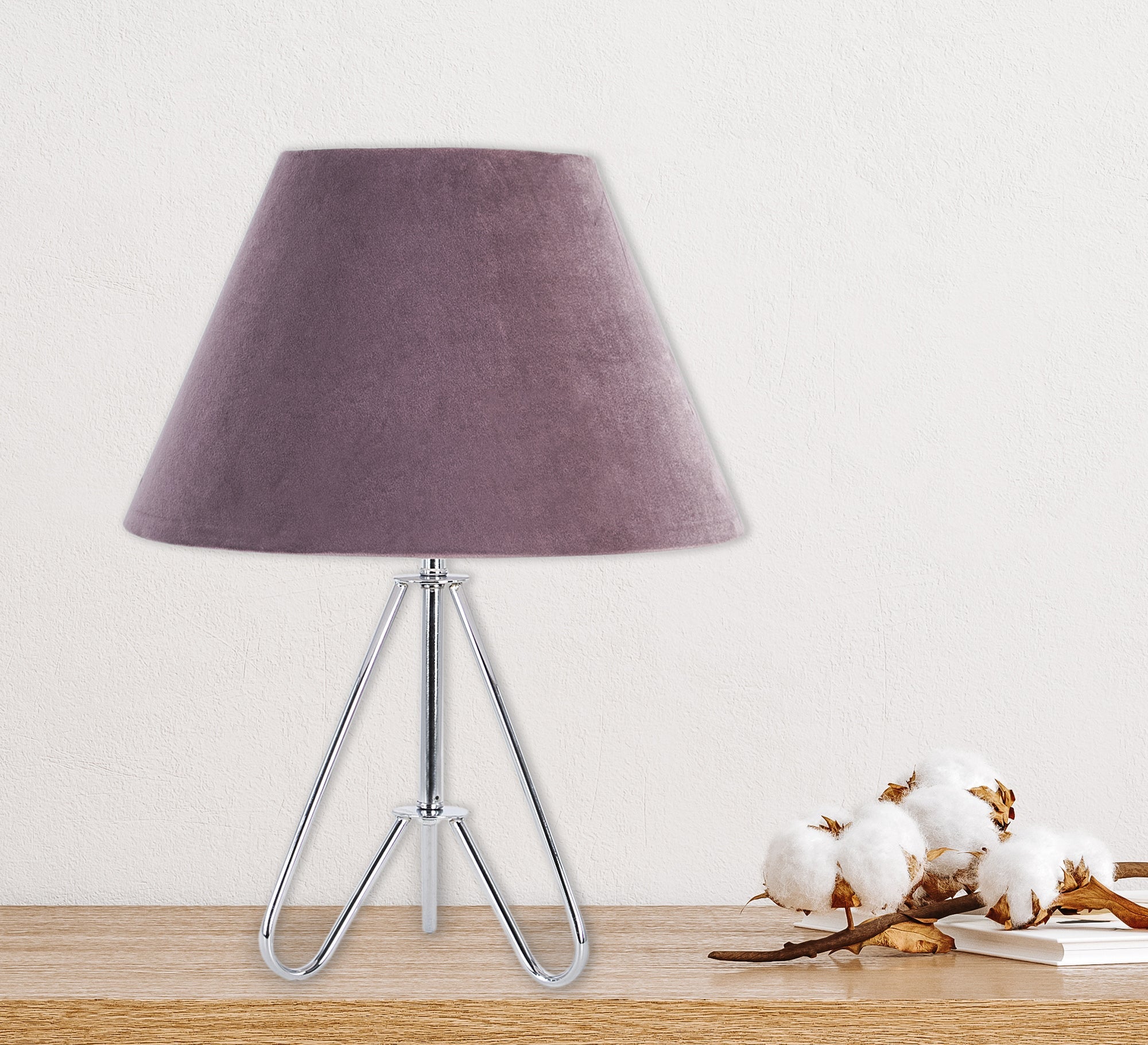 Table lamp with fixed metal legs - Vitrine Furniture - Lighting
