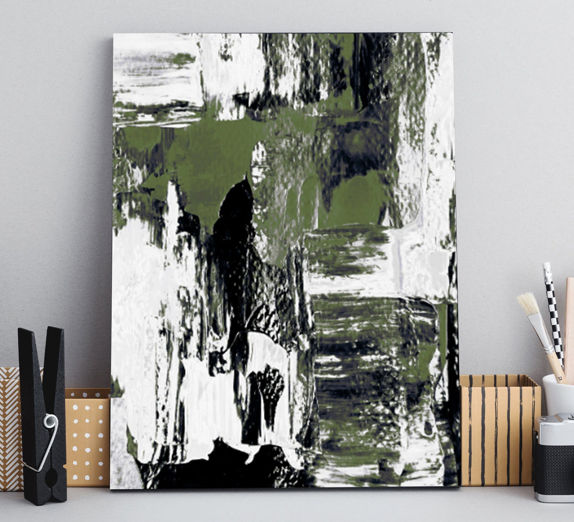 Tableau in shades of black and white - Vitrine Furniture - Décor