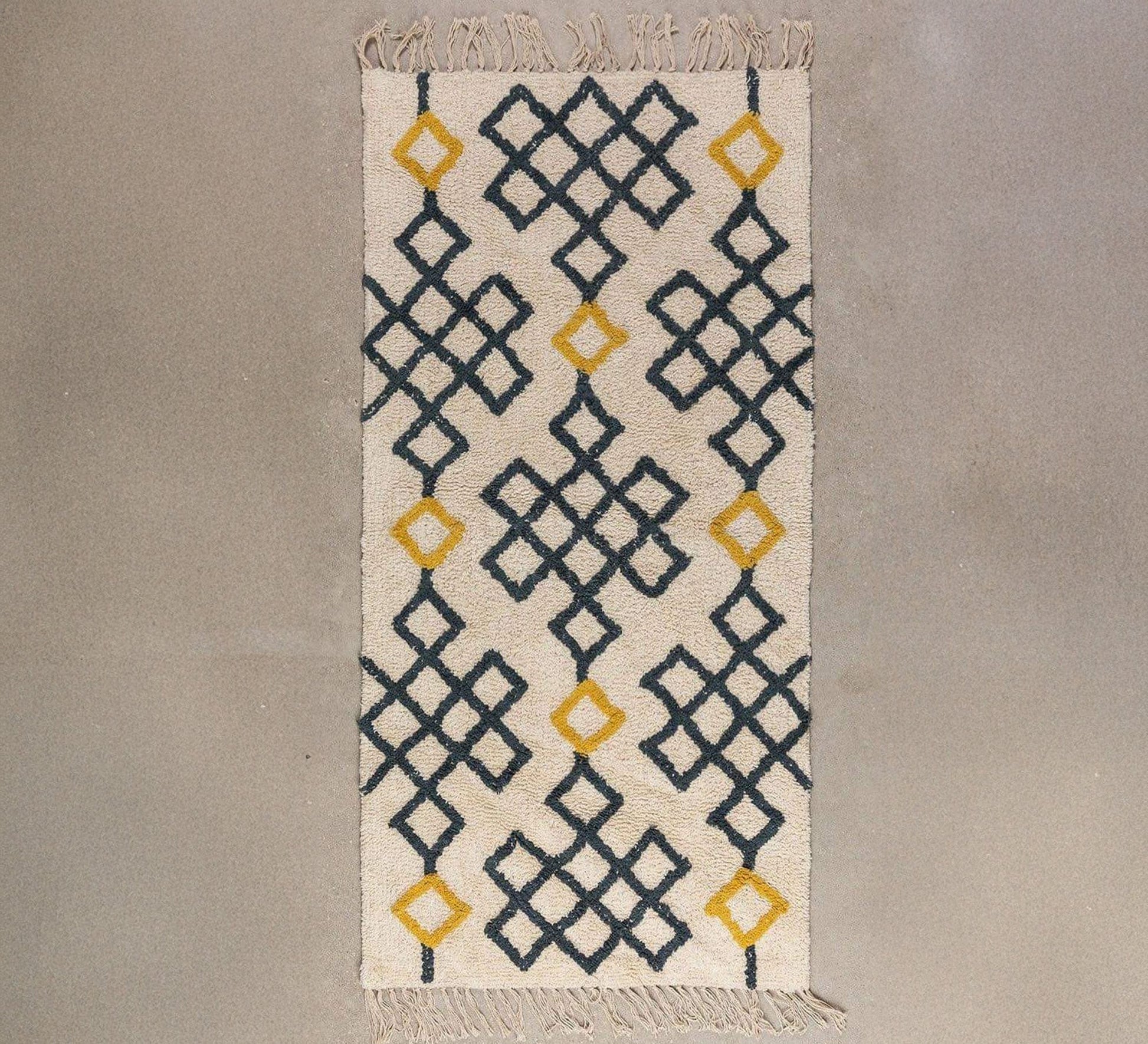 Thick pile rug with diamond pattern - Vitrine Furniture - Accessories