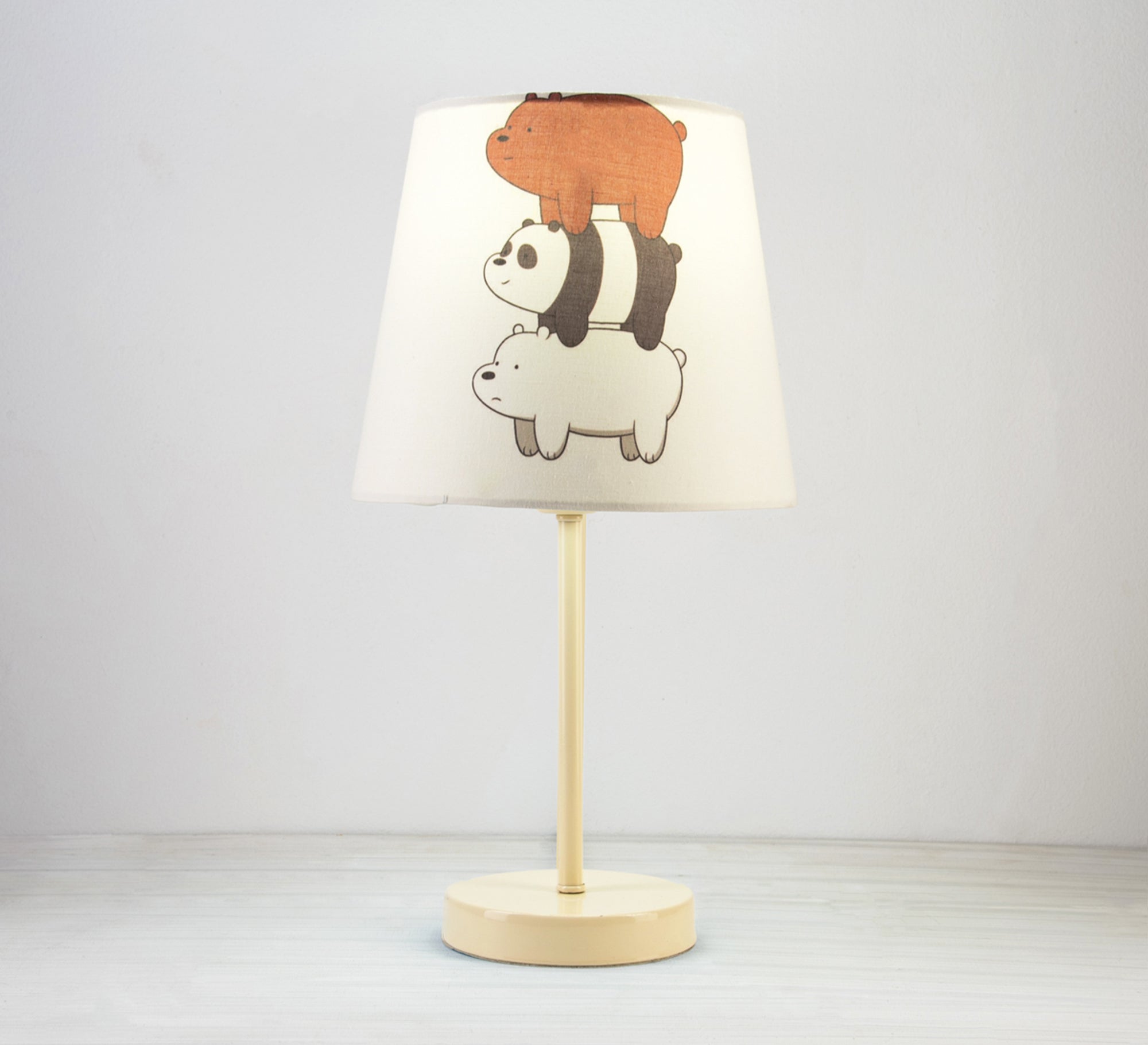 Three Bears Lamp: Cute and playful design with a beige base - Vitrine Furniture - Lighting