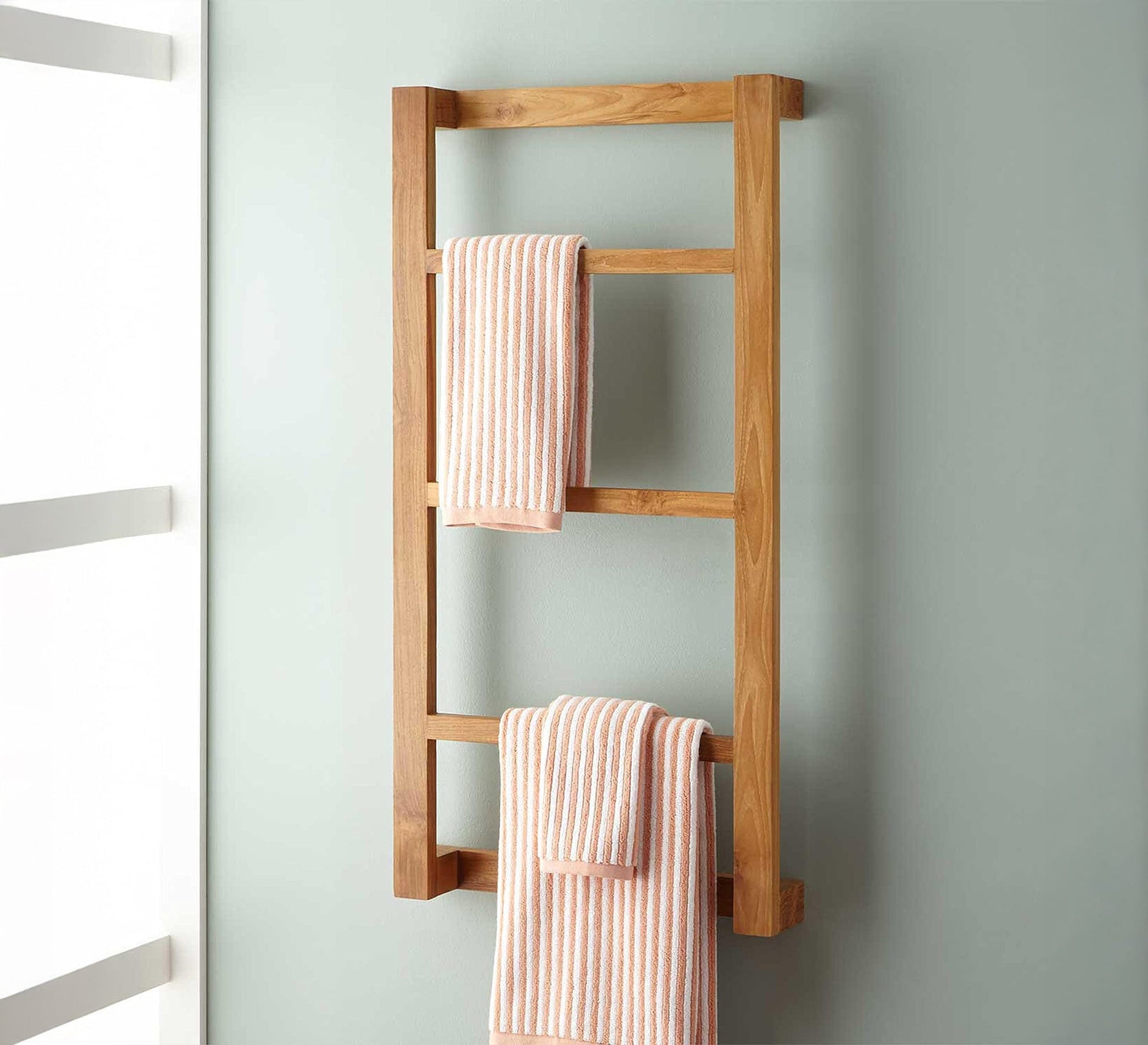 Three - tier towel hanger - Vitrine Furniture - Furniture