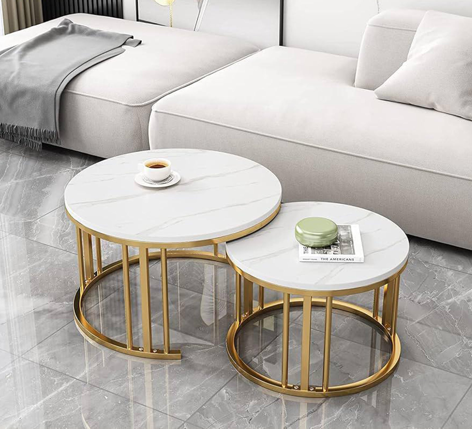 Two nesting tables in a gold design - Vitrine Furniture - Furniture