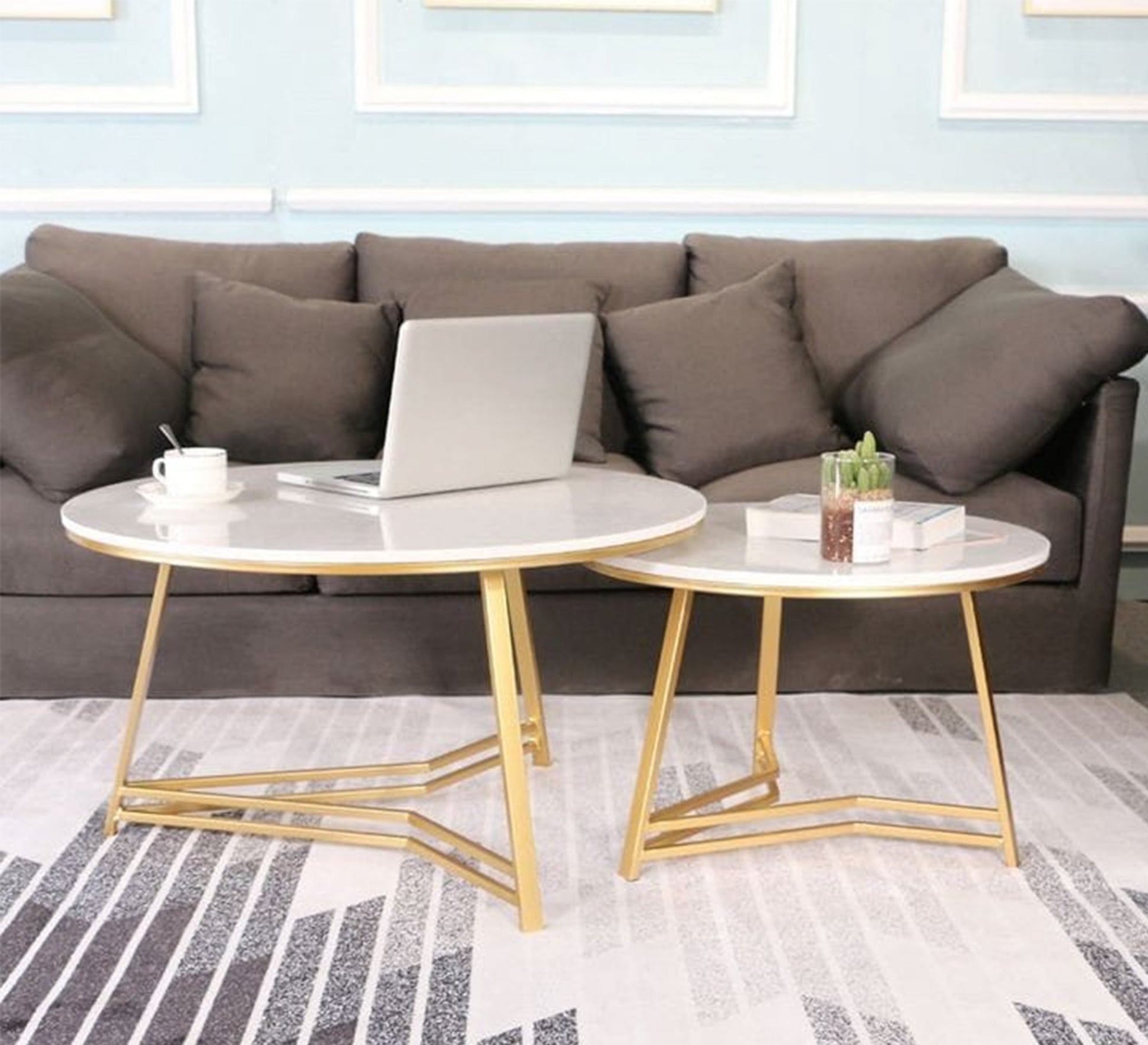 Two round tables with a shiny gold base - Vitrine Furniture - Furniture