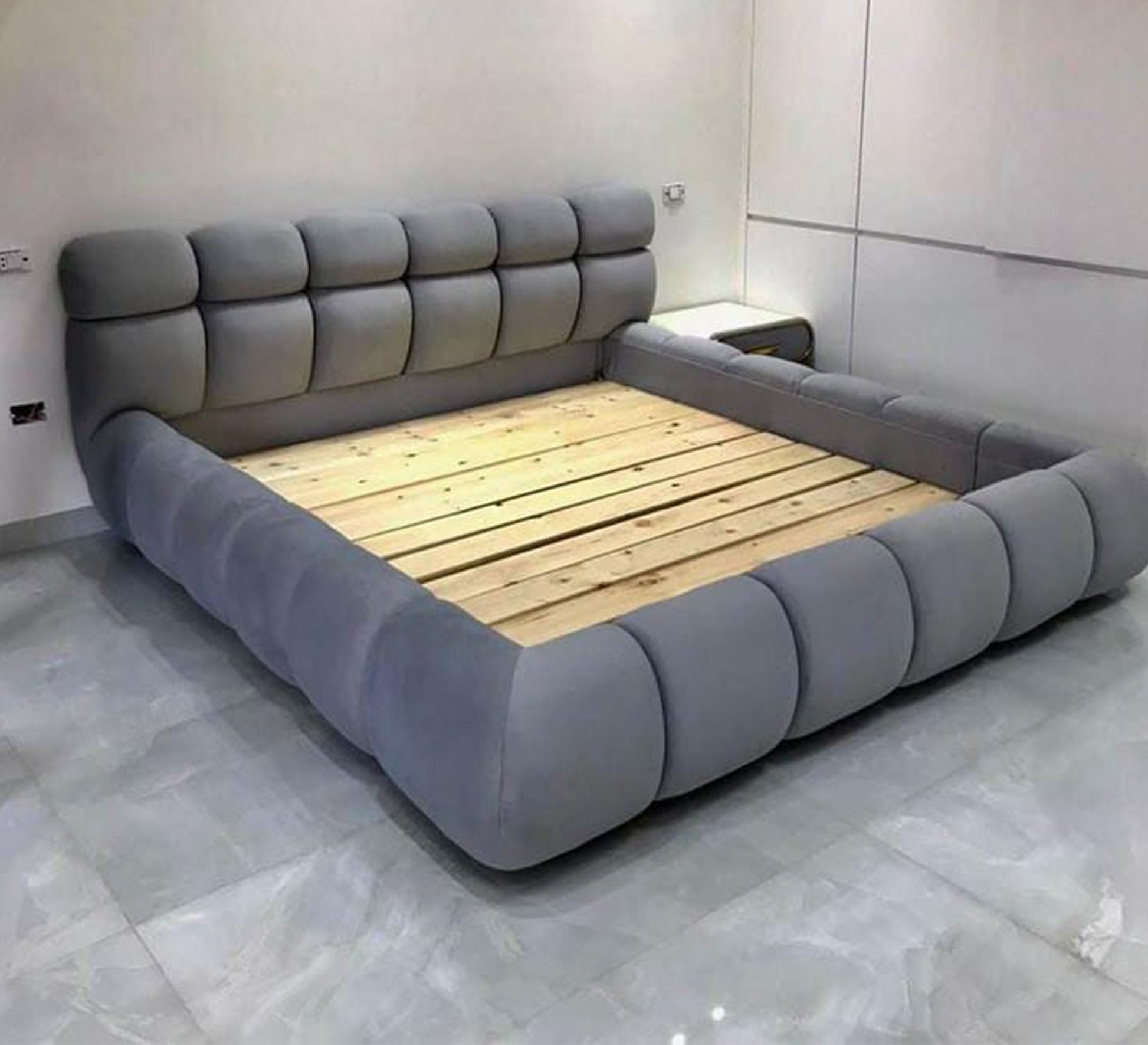 Upholstered bed with a stylish modern design - Vitrine Furniture - Beds