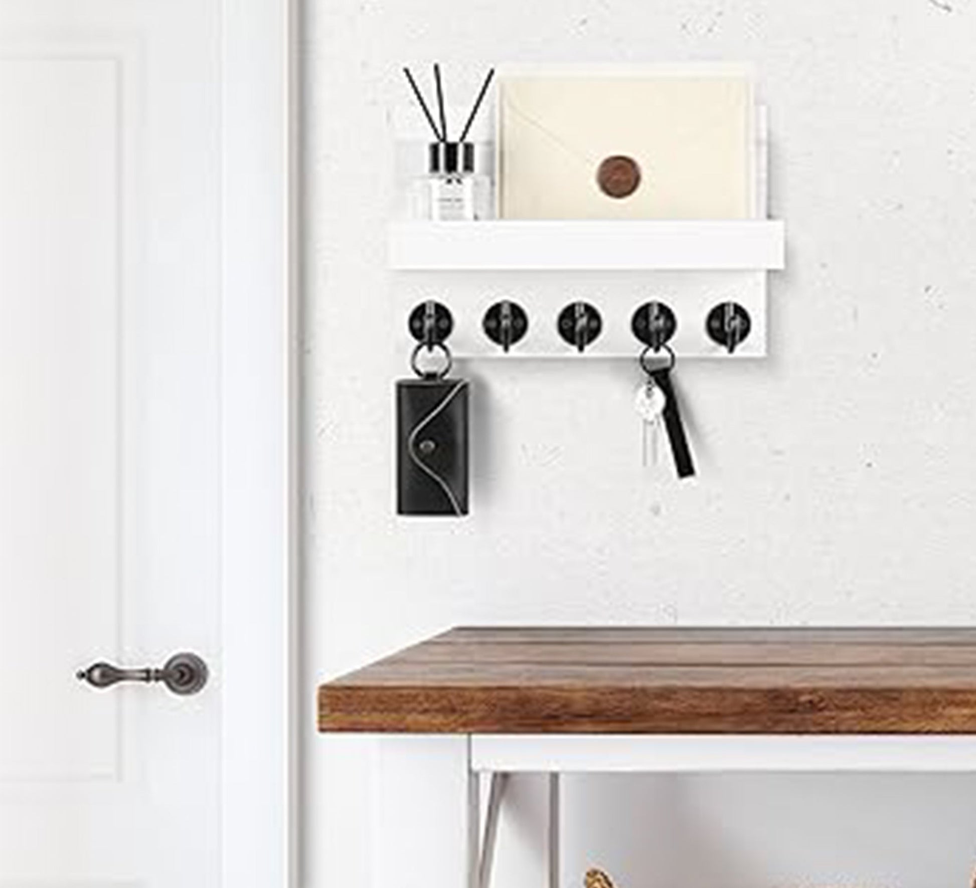 Wall - mounted Key Holder and Mail Holder - Vitrine Furniture - Décor