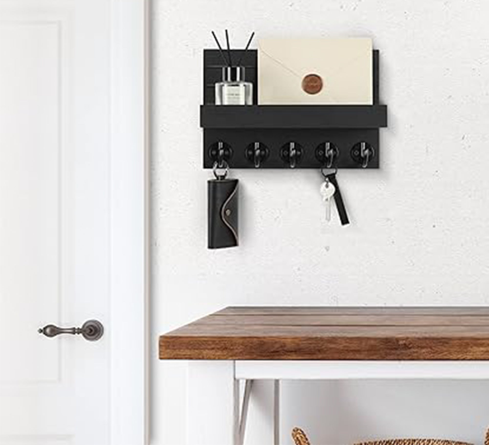 Wall - mounted Key Holder and Mail Holder - Vitrine Furniture - Décor