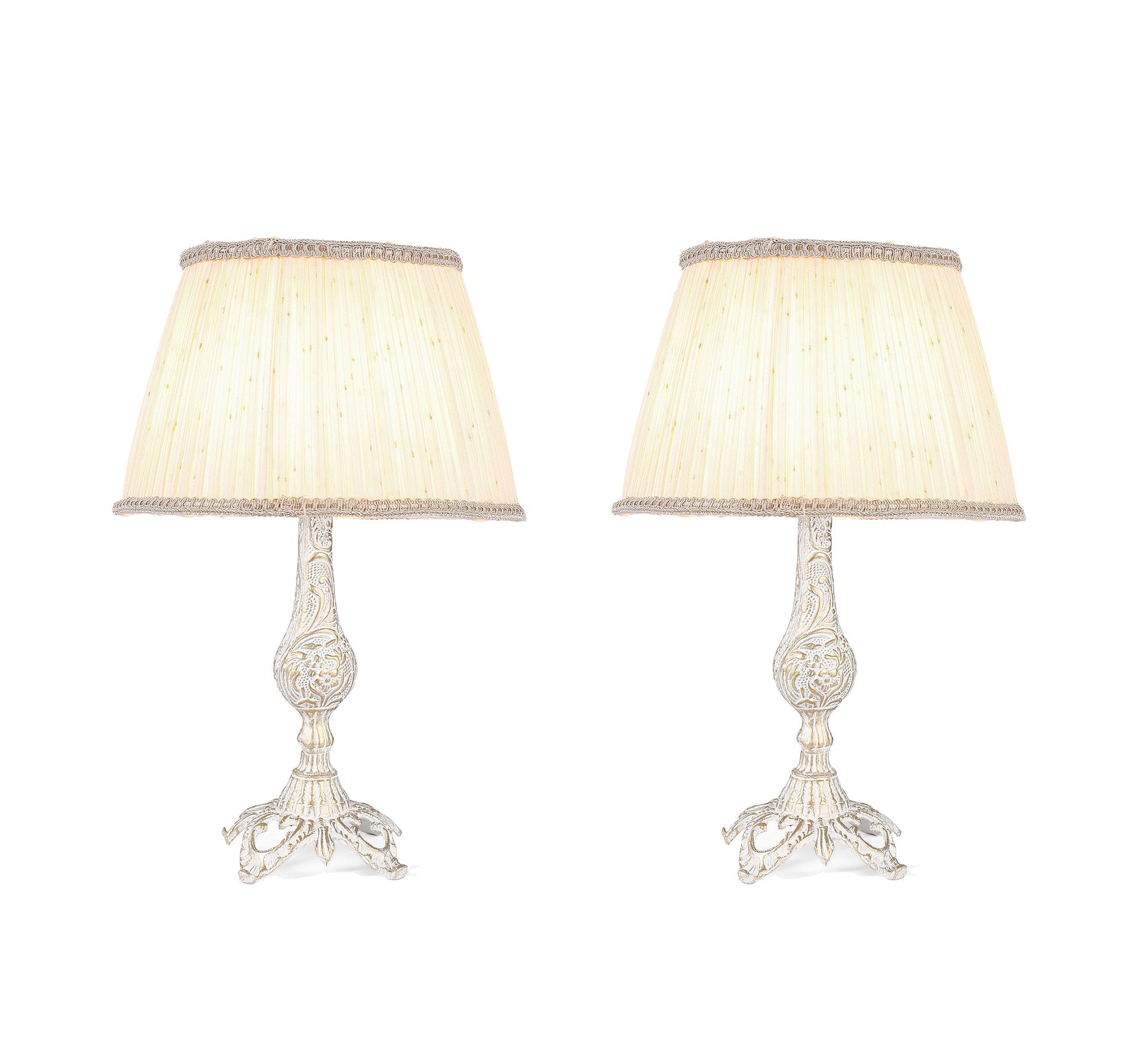 Warm lighting for classic home decor - Vitrine Furniture - Lighting