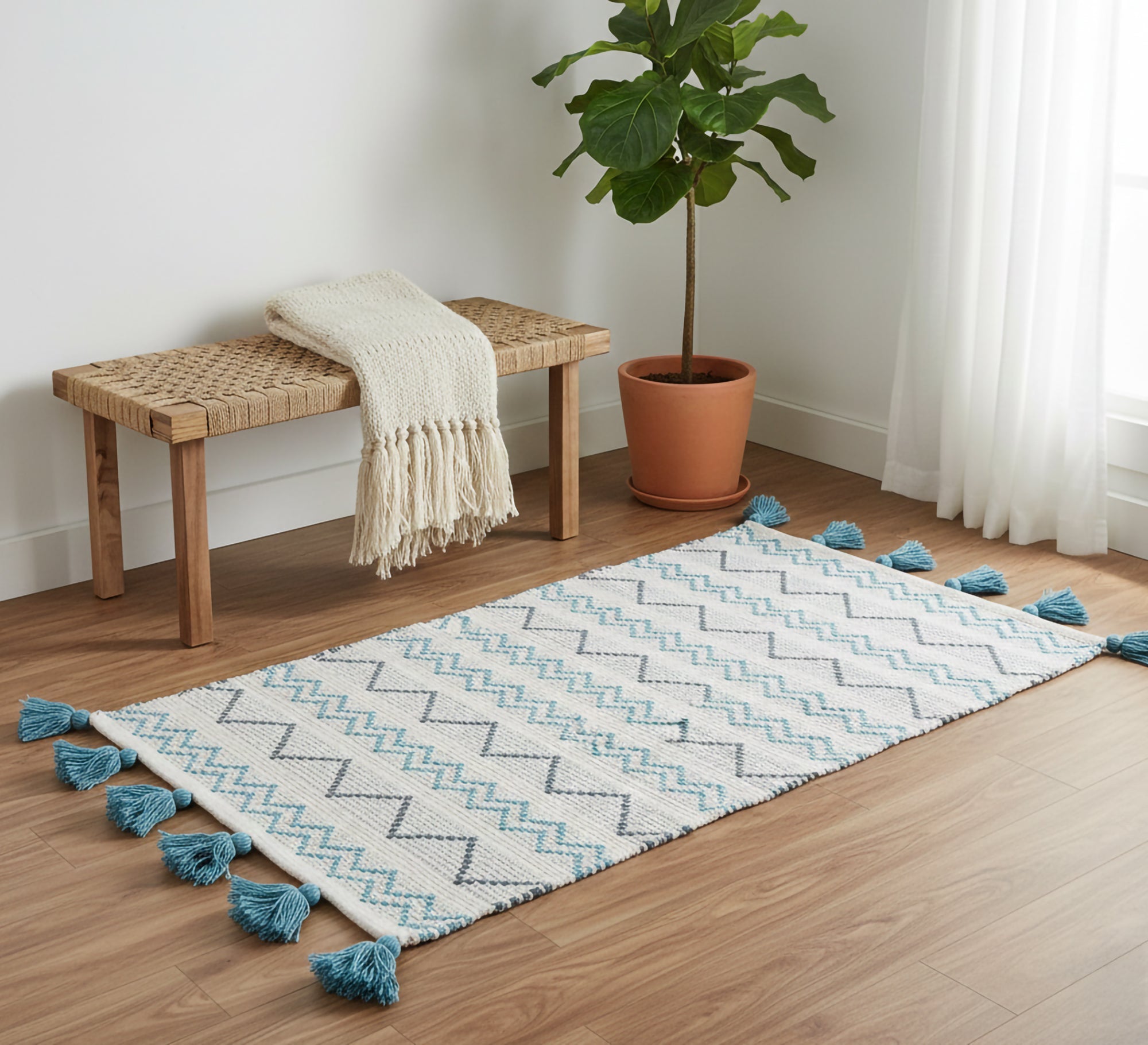 Water zigzag rug with spherical fringe - Vitrine Furniture - Accessories