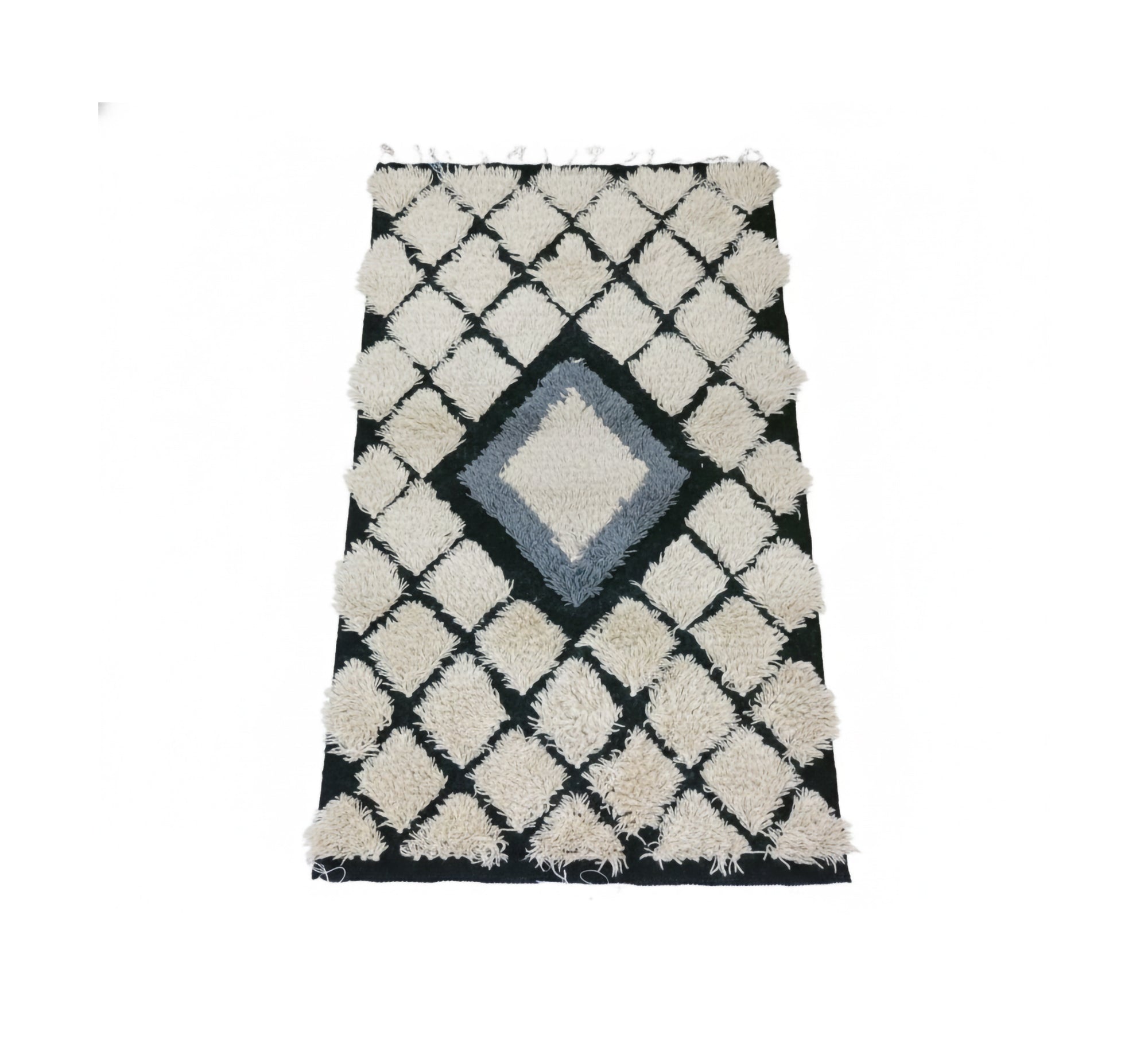 White furry diamond pattern rug center - Vitrine Furniture - Accessories