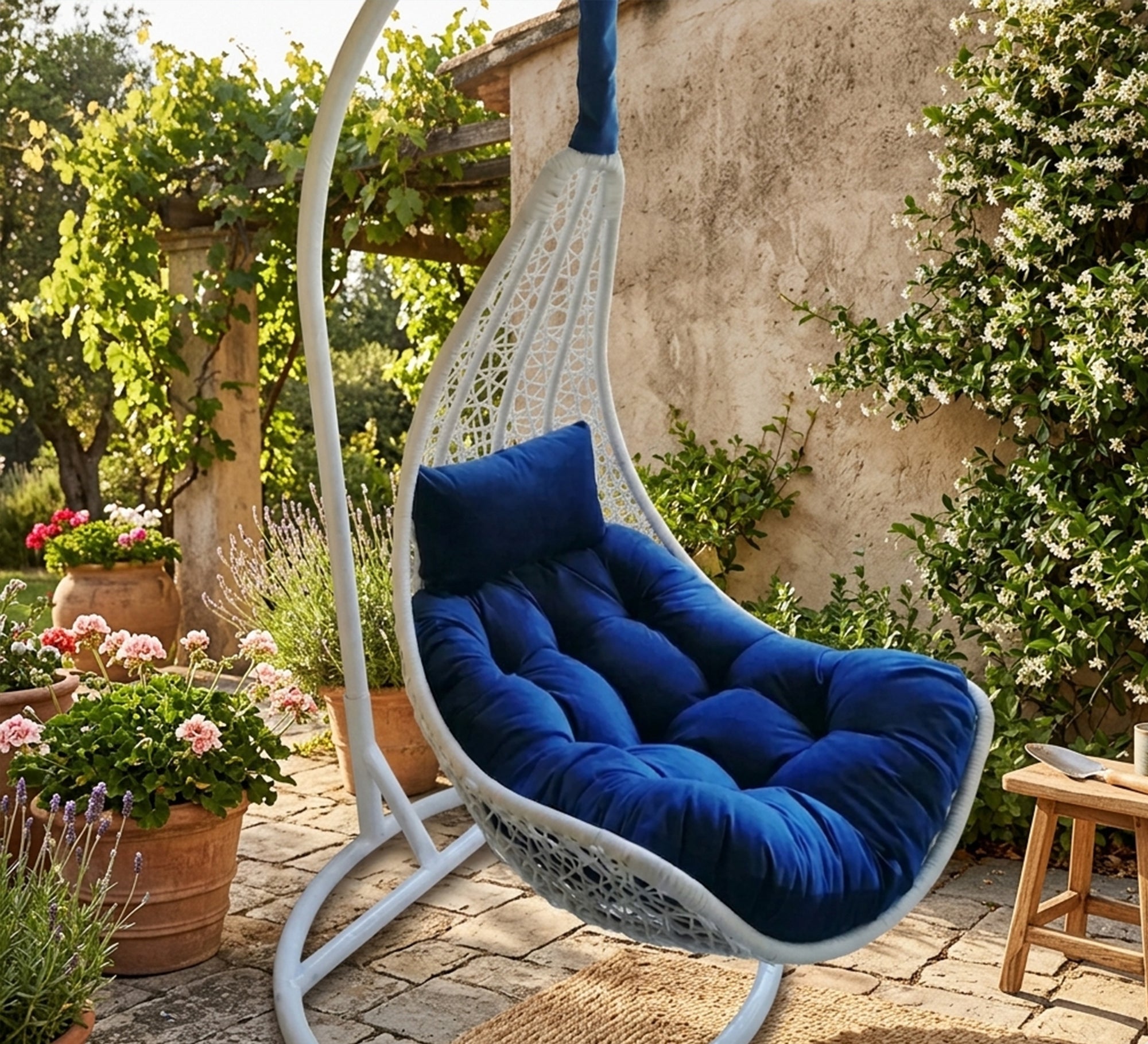 White half moon swing - Vitrine Furniture - Outdoor Swings and hanging chairs