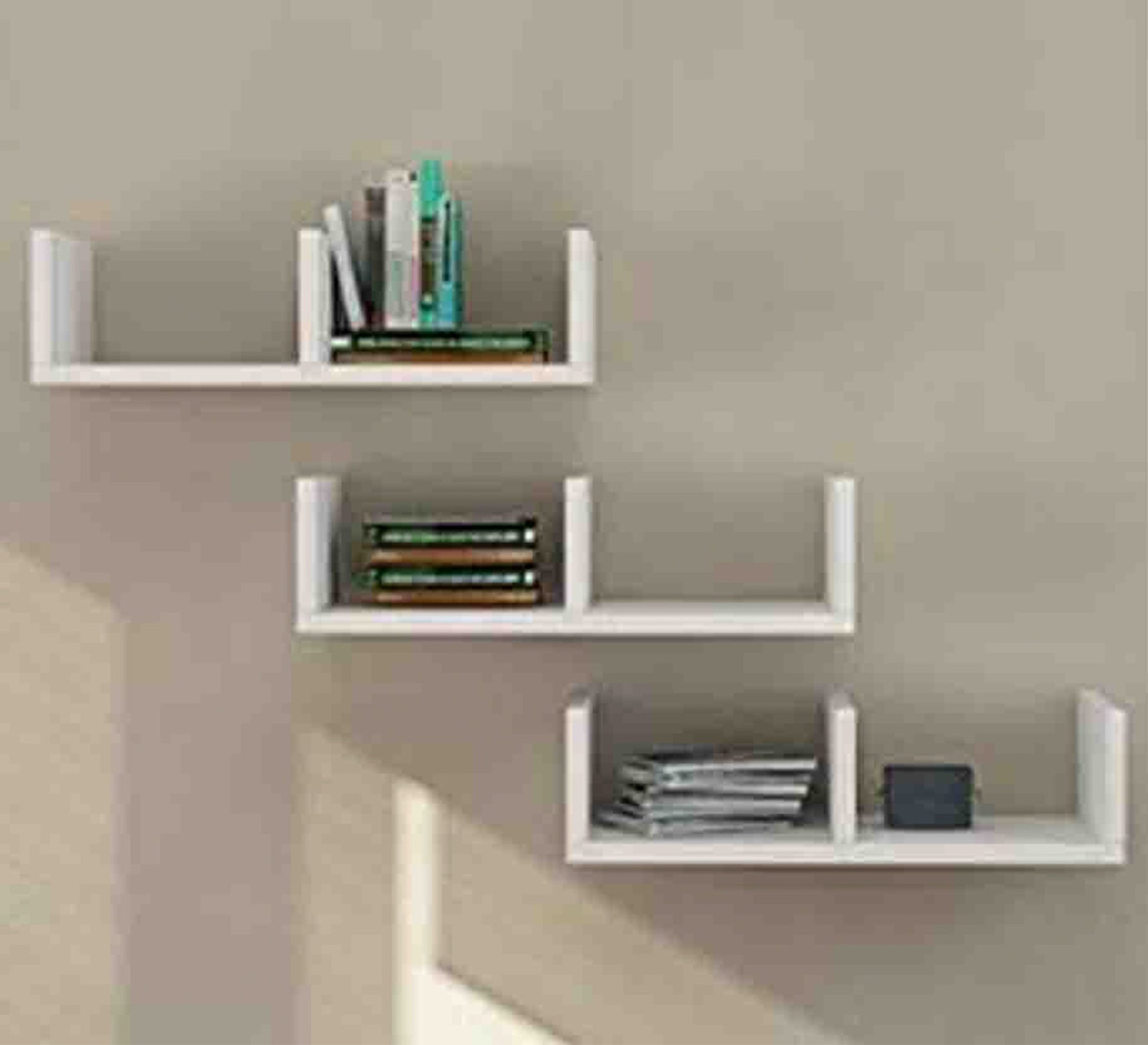 White MDF Wooden Wall Shelves - Vitrine Furniture - Décor