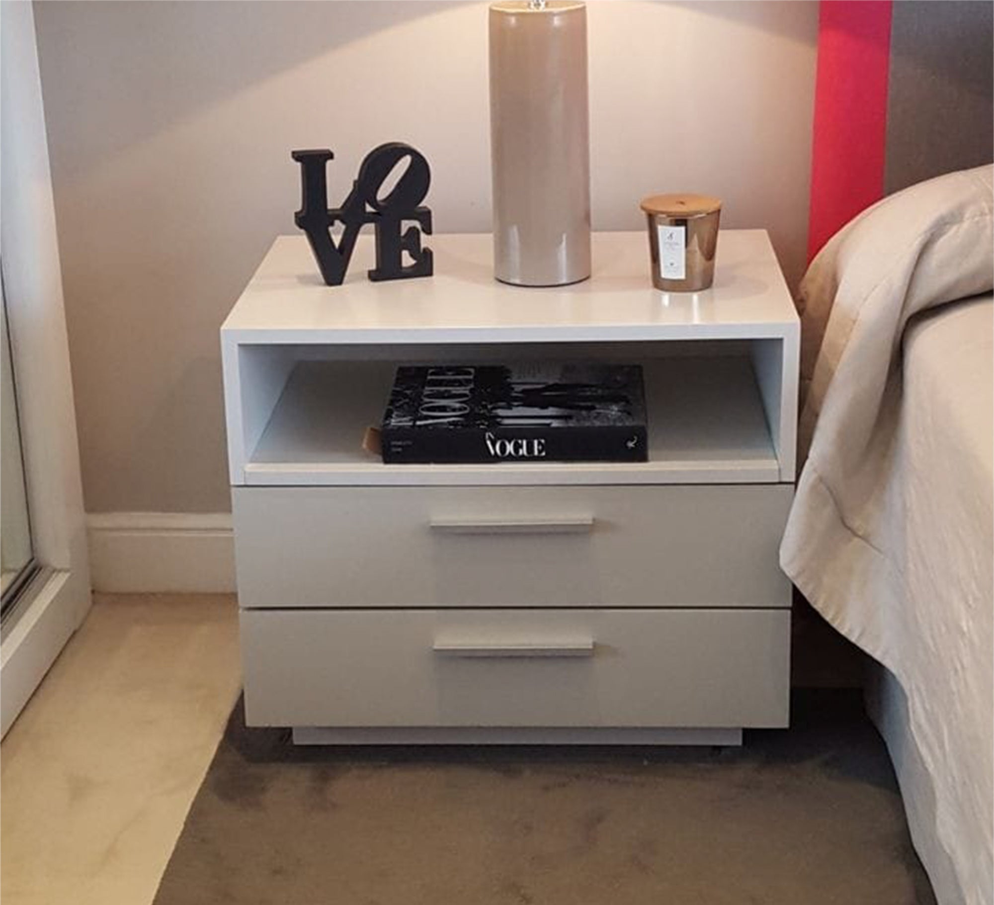 White nightstand - Vitrine Furniture - Furniture