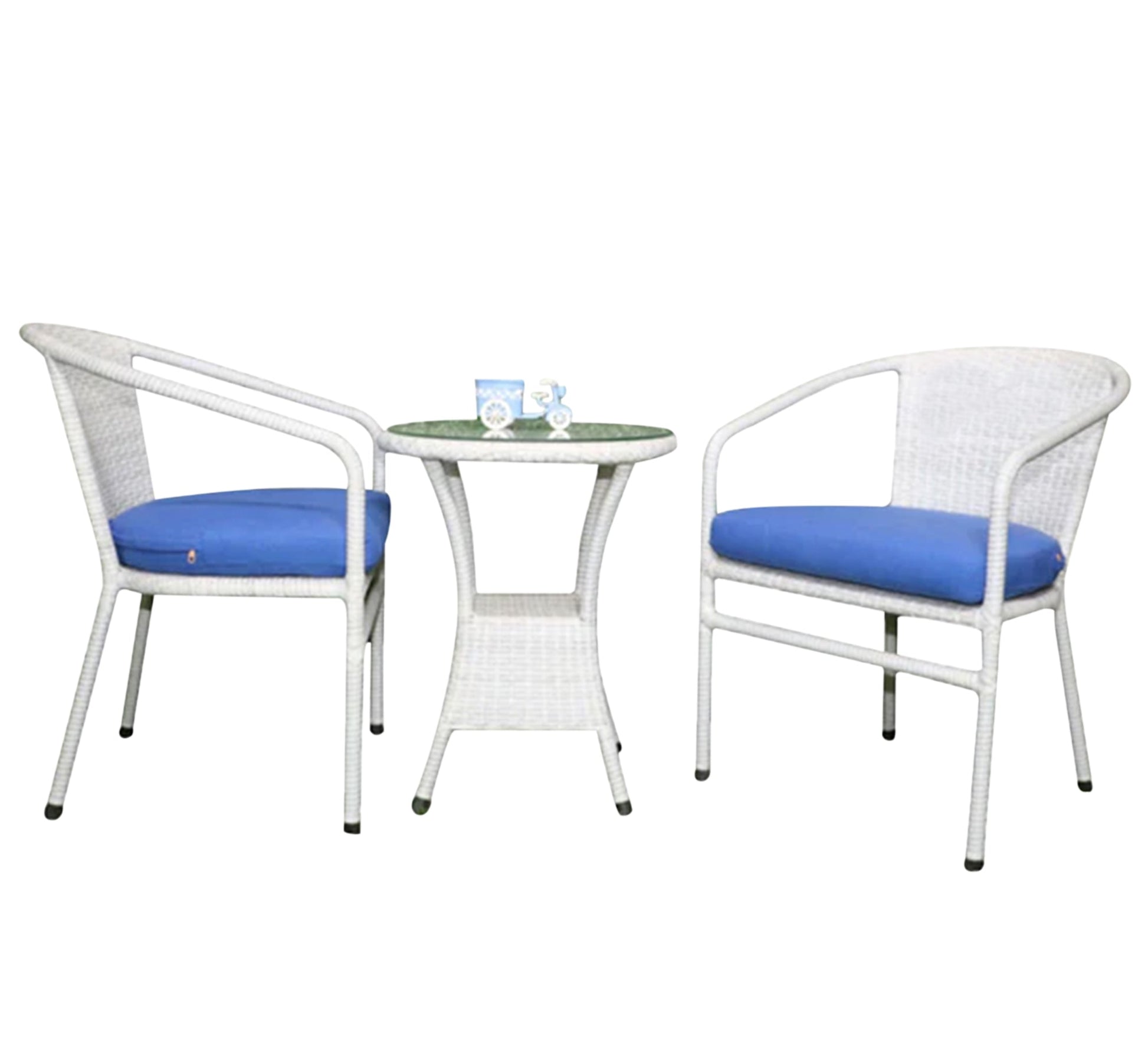 White outdoor seating set - Vitrine Furniture - Outdoor Products