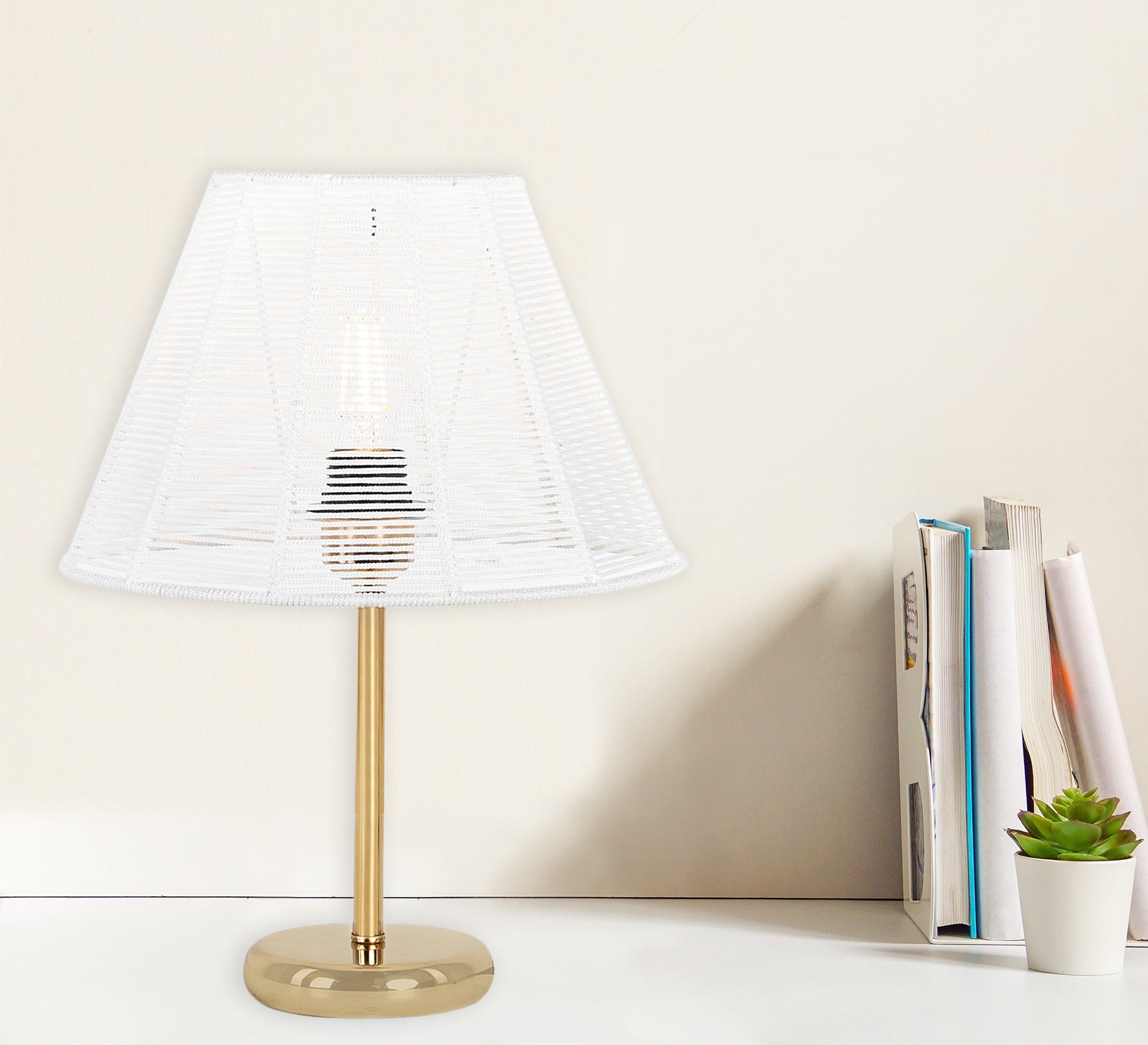 White woven thread lampshade - Vitrine Furniture - Lighting