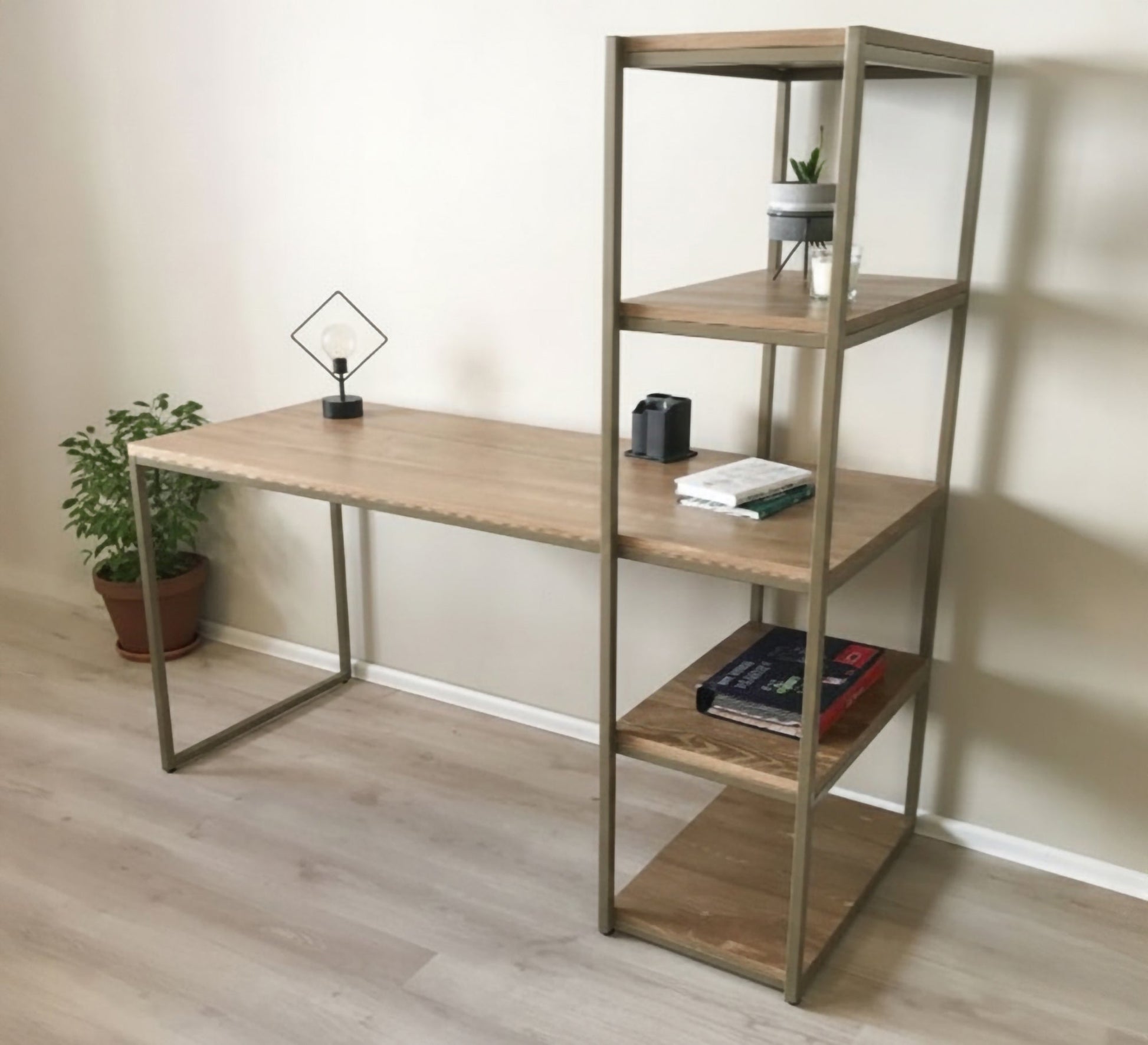 Wooden desk with integrated side bookcase - Vitrine Furniture - Furniture